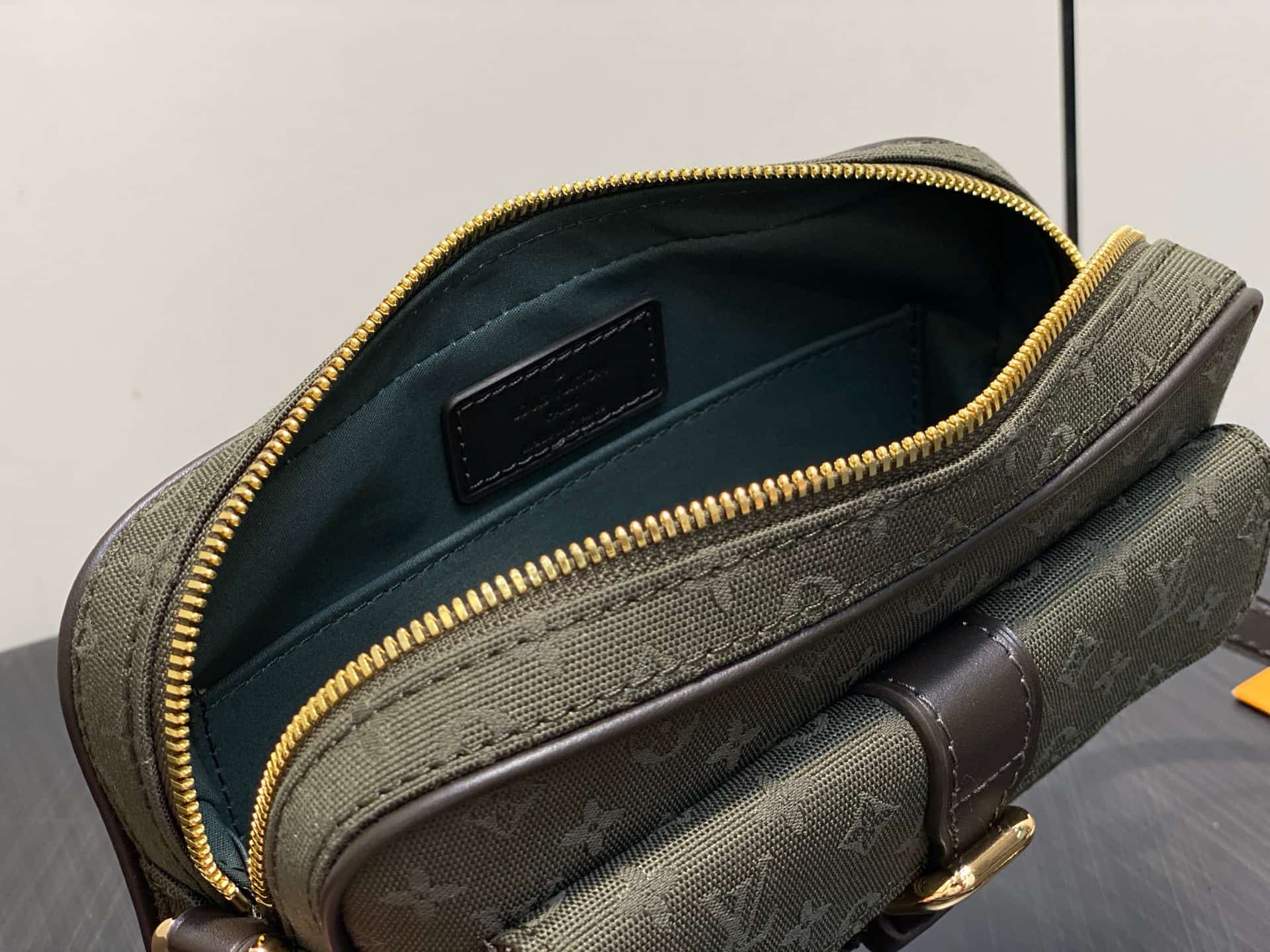 Louis Vuitton Monogram Mini Lin Juliette Crossbody Bag M92218 High