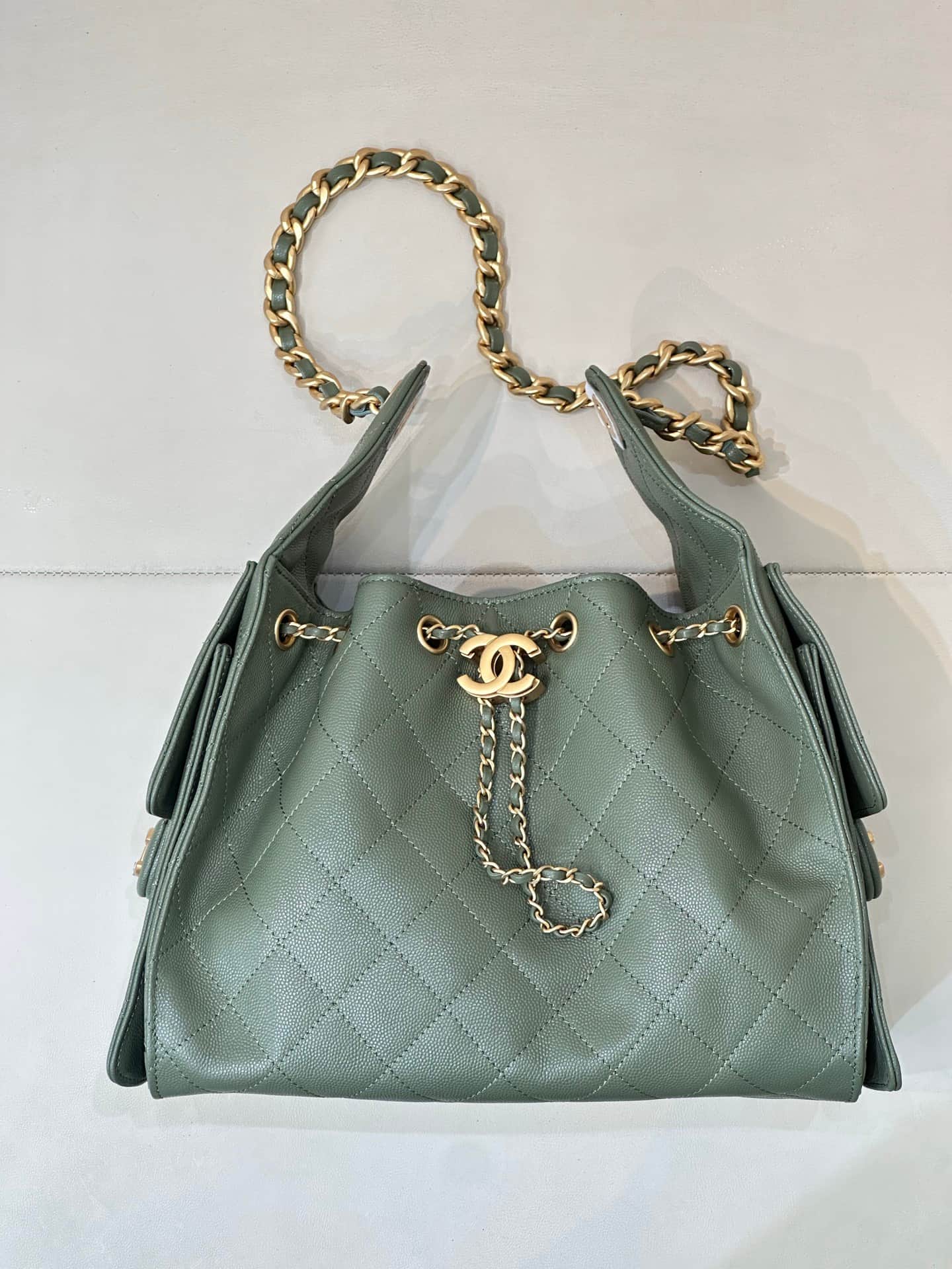Chanel 25 Small Hobo handbag AS5293 Grained Calfskin & Gold-tone Metal Green TOP