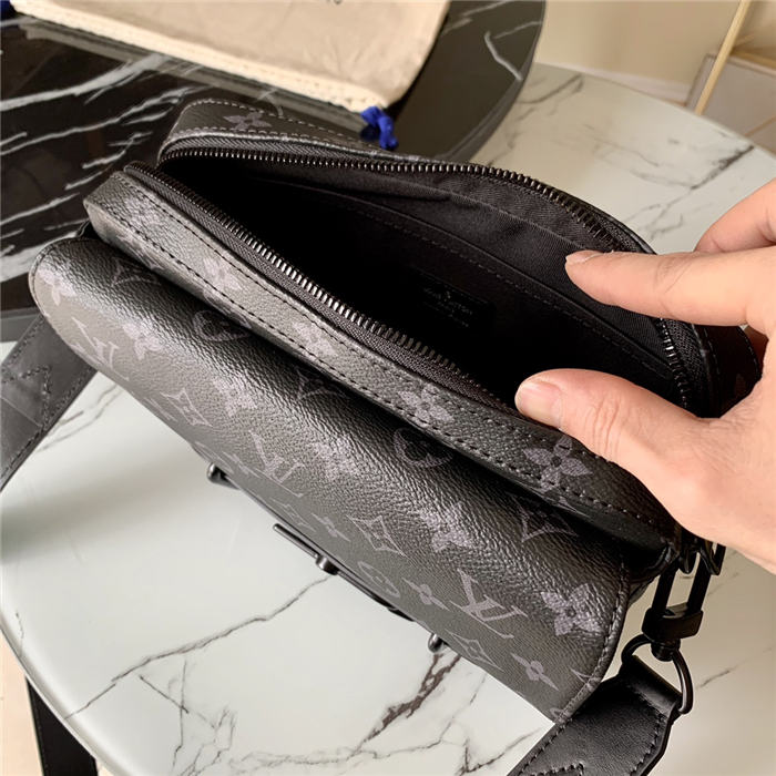 Louis Vuitton STEAMER MESSENGER Monogram Eclipse High