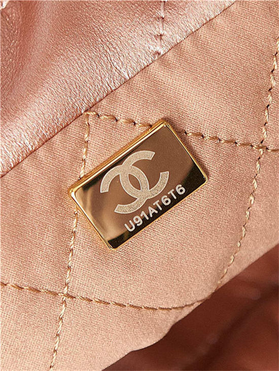 Chanel 22 MINI HANDBAG Metallic Calfskin Copper & Gold-Tone Metal AS3980 A