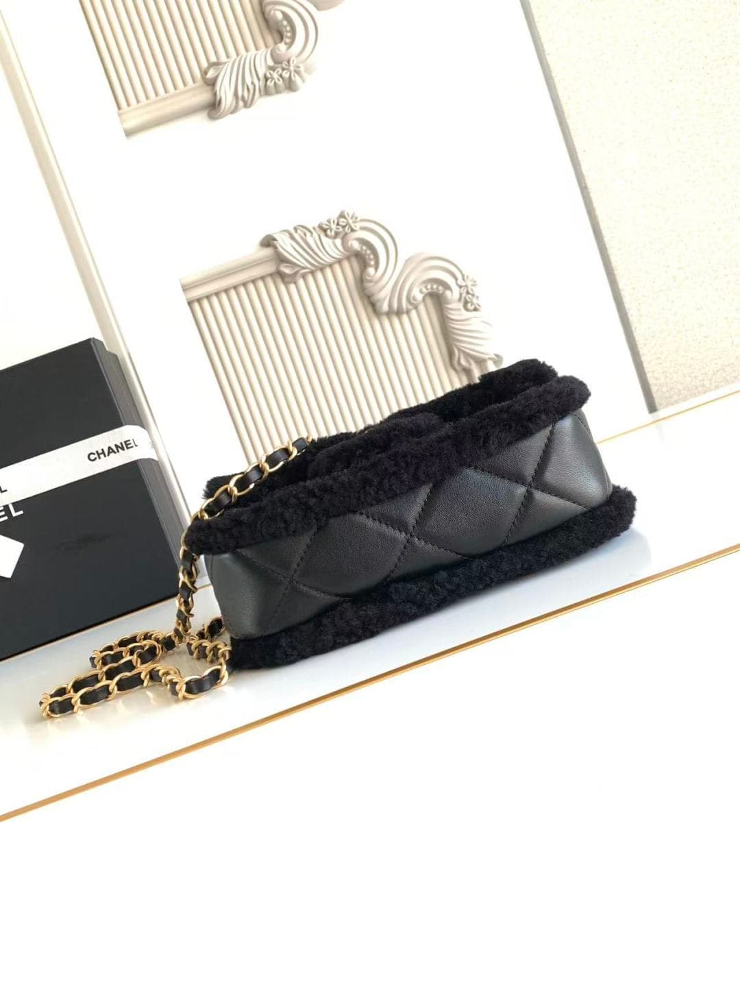 Chanel Mini Shearling Flap Bag in Black lambskin with black shearling & Gold-Tone Metal AS5148 A
