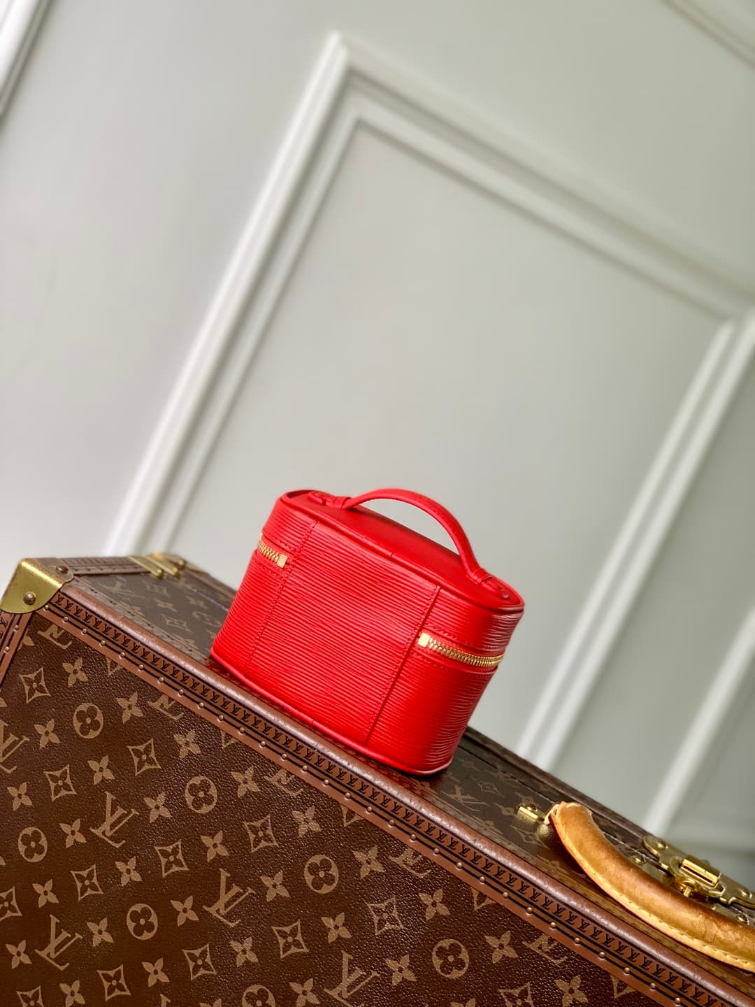 Louis Vuitton Nice Nano Epi grained leather Tender M25857 Red High