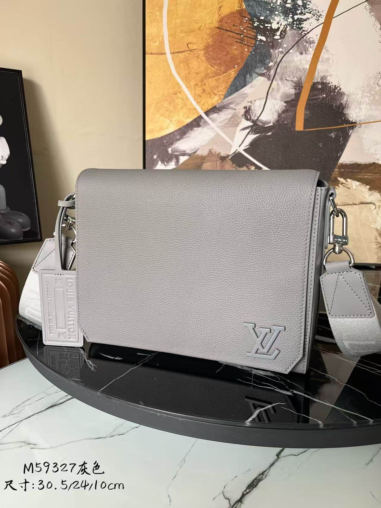 Louis Vuitton MESSENGER Black grained calf leather M57080 High
