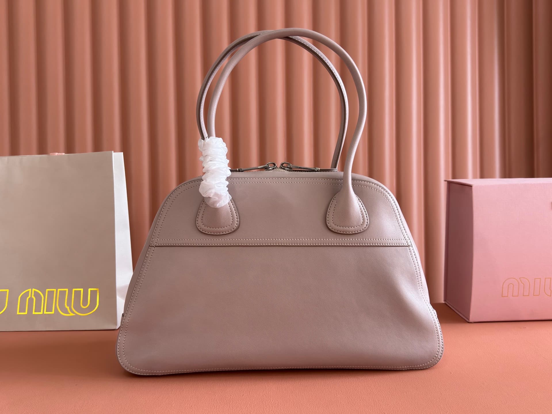 Miu Miu Vivant nappa leather bag Power Pink 5BB196 TOP