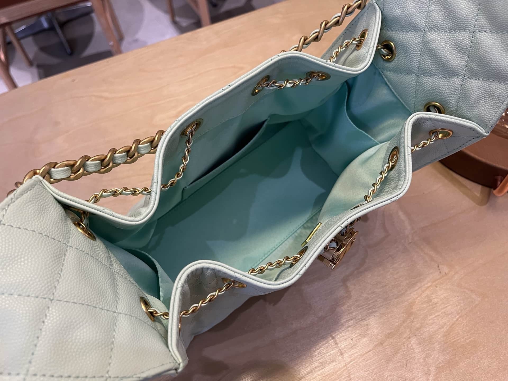 Chanel 25 Small Hobo handbag AS5293 Grained Calfskin & Gold-tone Metal Green A