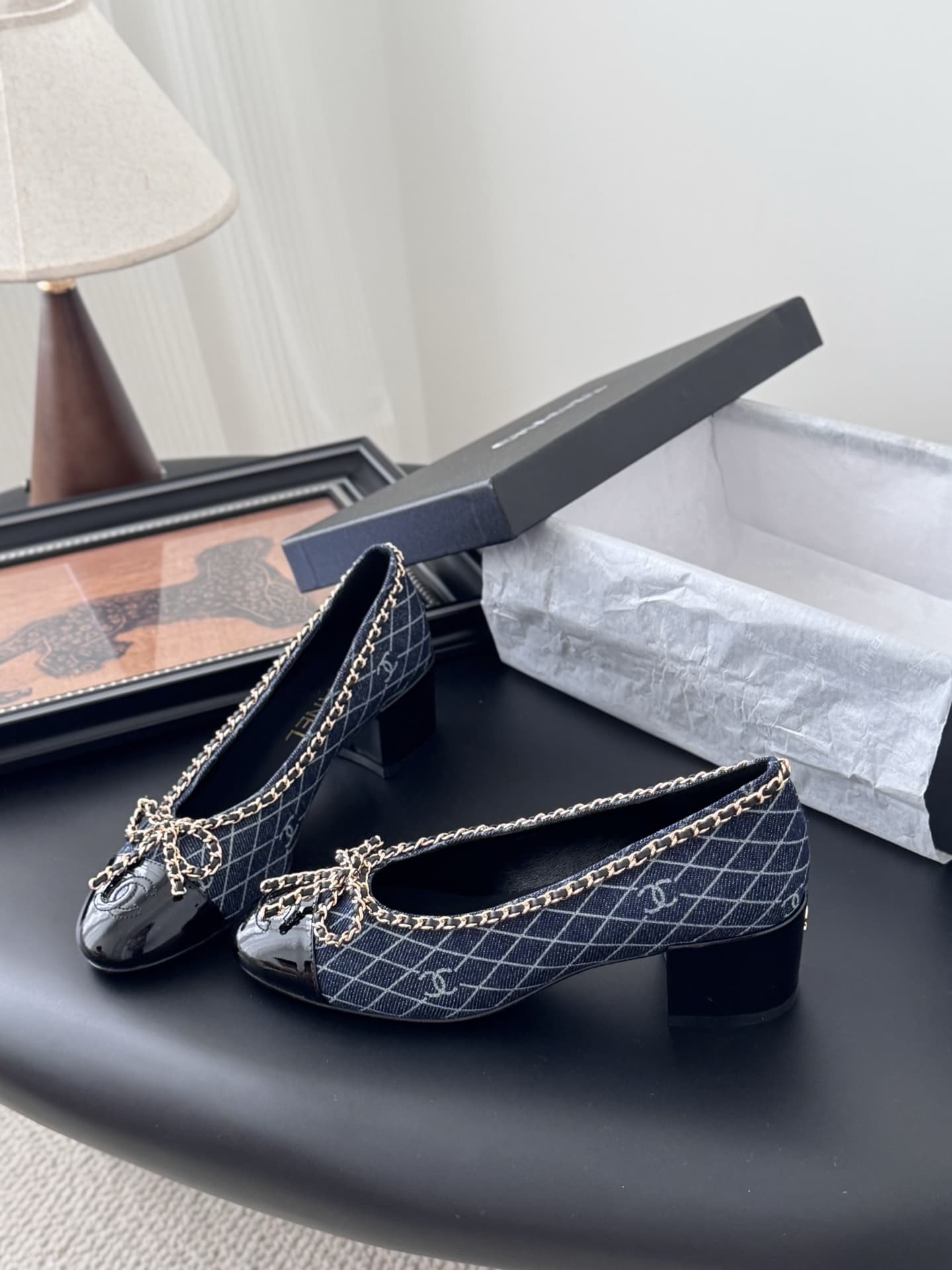 Chanel Ballet flats shoes High Women
