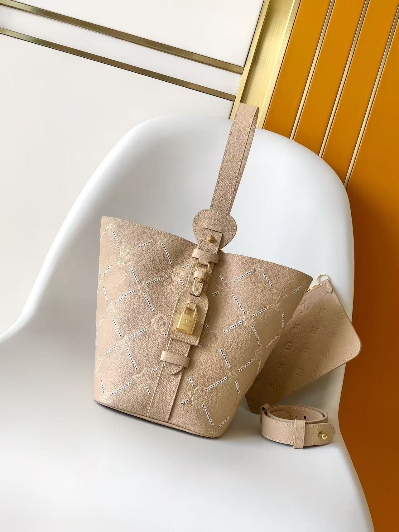 Louis Vuitton All In MM Hazelnut Couture Cowhide leather M28524 High