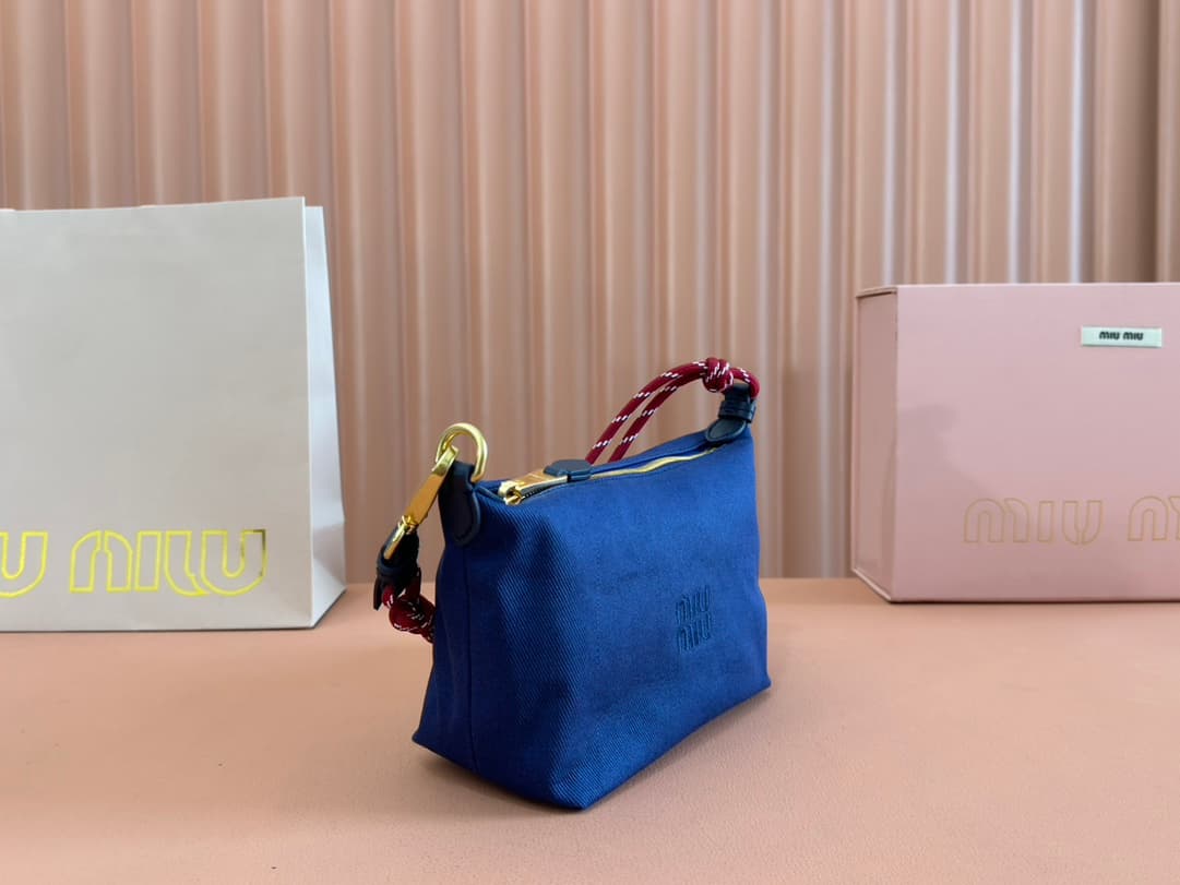 Miu Miu Gabardine pouch Indigo/Amaranth 5NE841 High