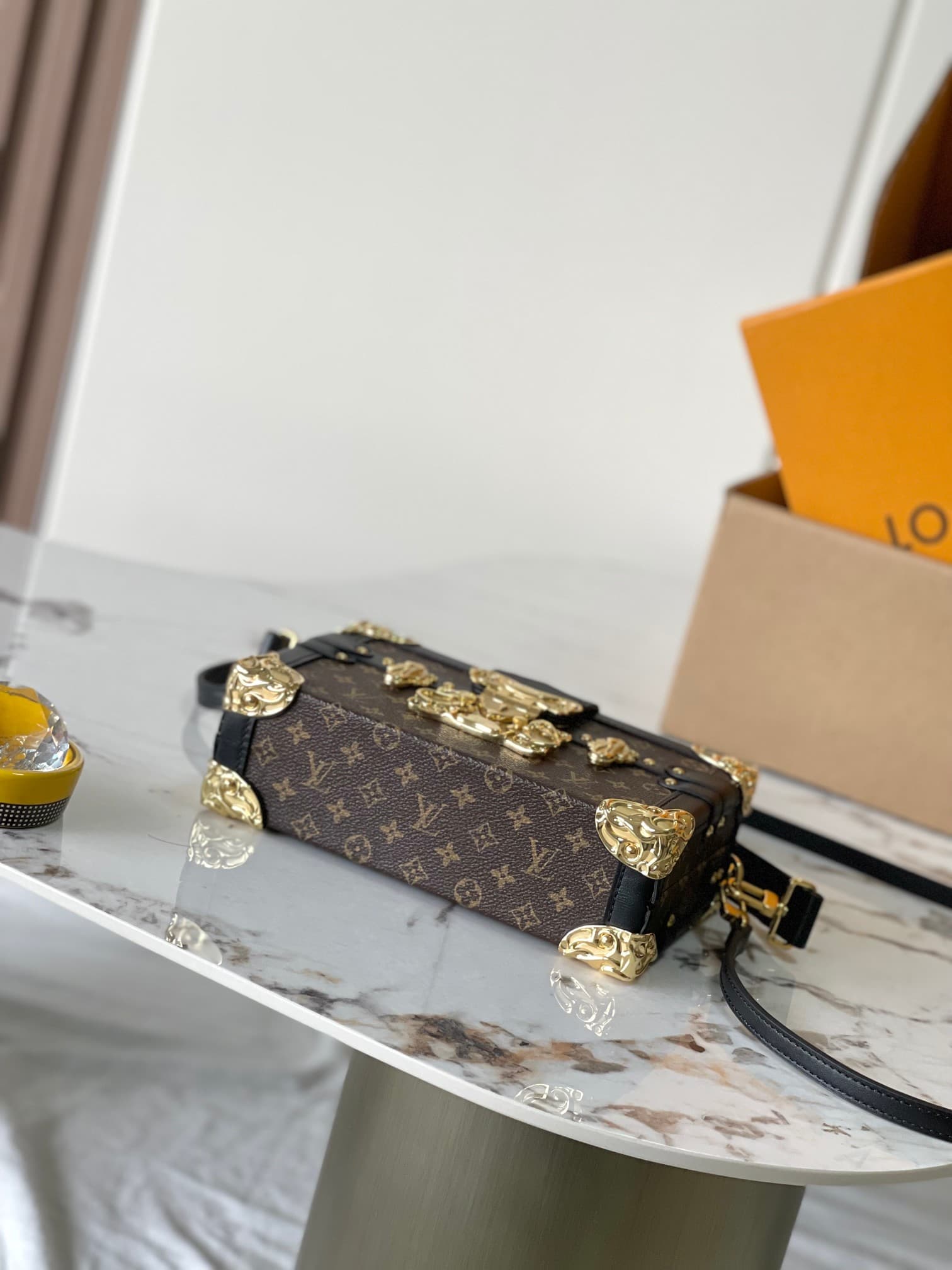 Louis Vuitton Petite Malle Monogram canvas M13738 TOP