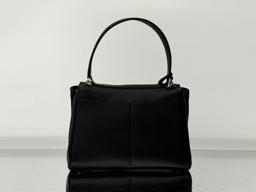 Balenciaga Rodeo Small Bag in Black Leather With Silver-Tone Metal TOP