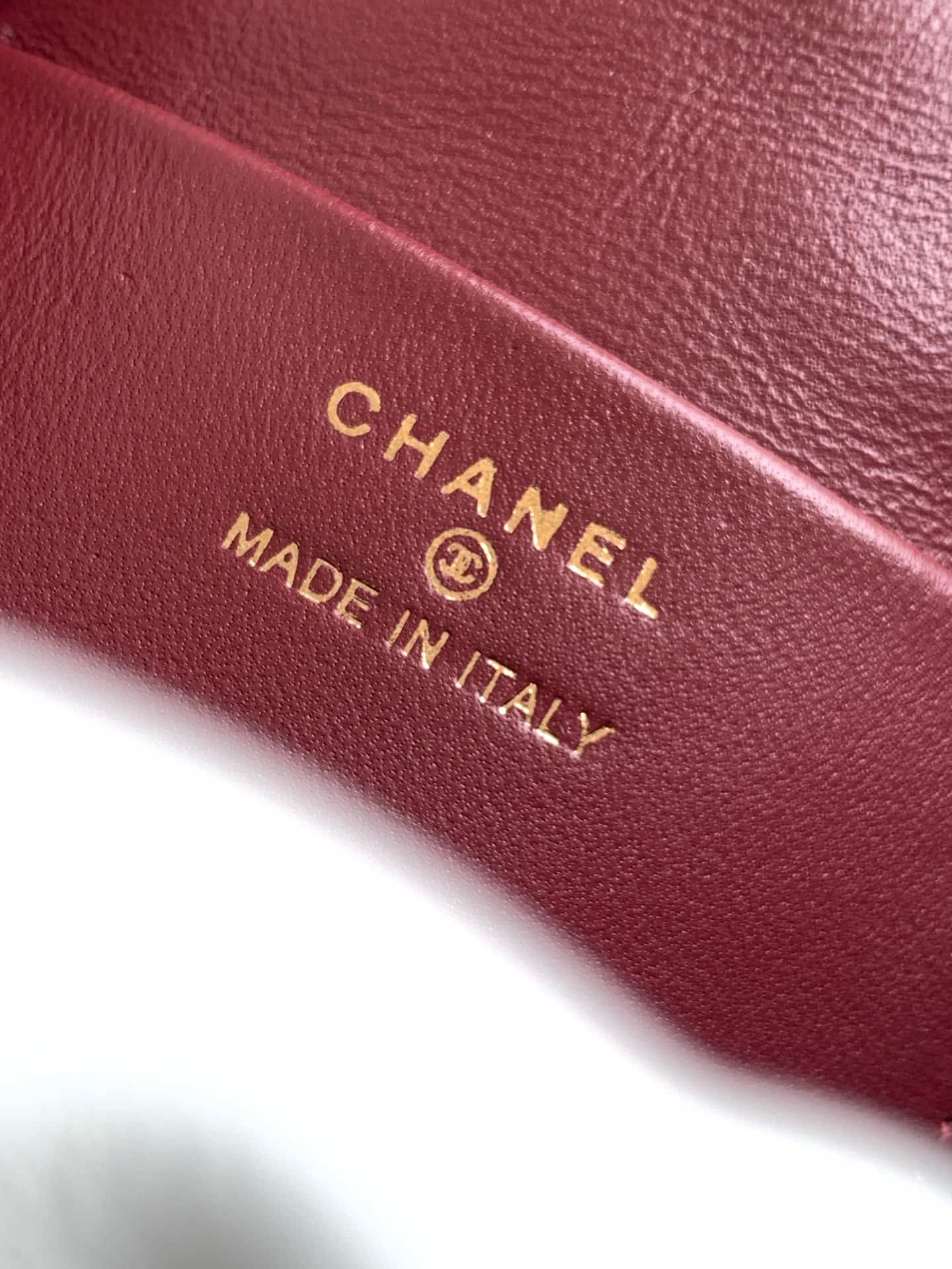Chanel Clutch with Leather Strap Quilted Leather & Gold-tone Metal AP5227 White A