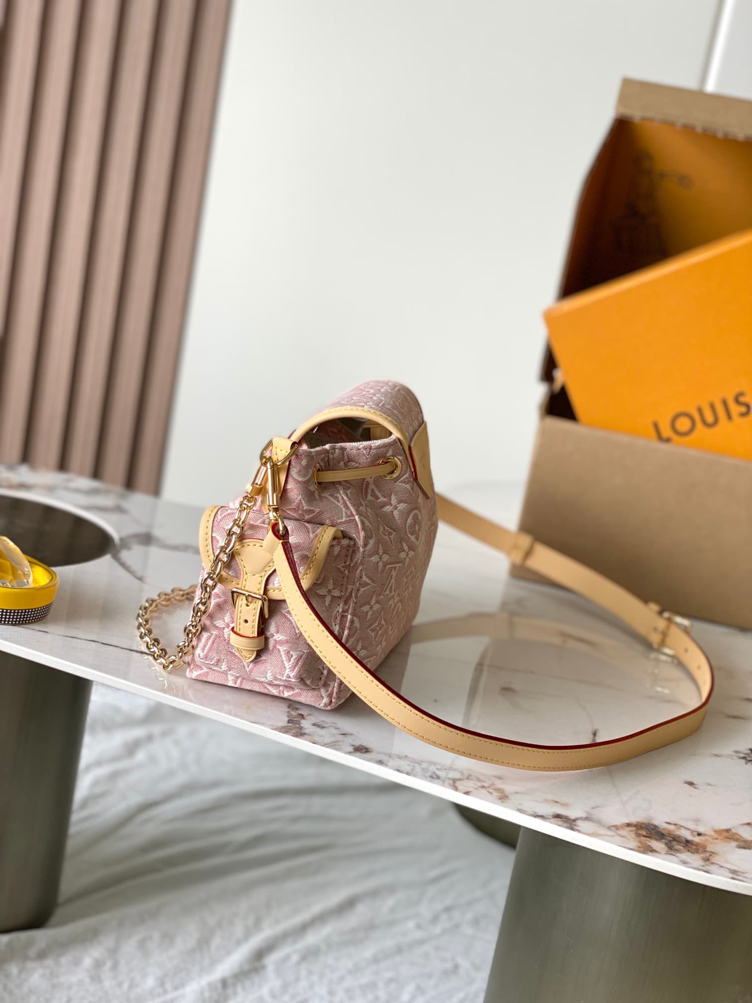 Louis Vuitton Odyssee PM Monogram Emblème Rose Ruban M29974 TOP
