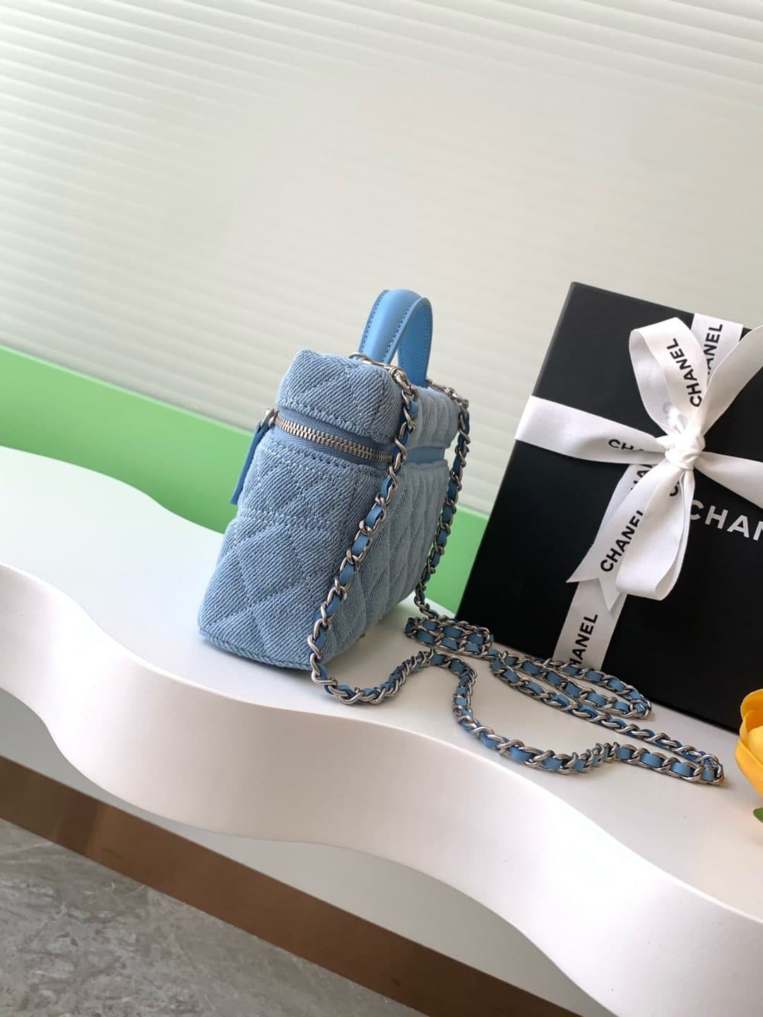 Chanel VANITY WITH CHAIN AP4407 Denim & Anti Silver-Tone Metal Blue High