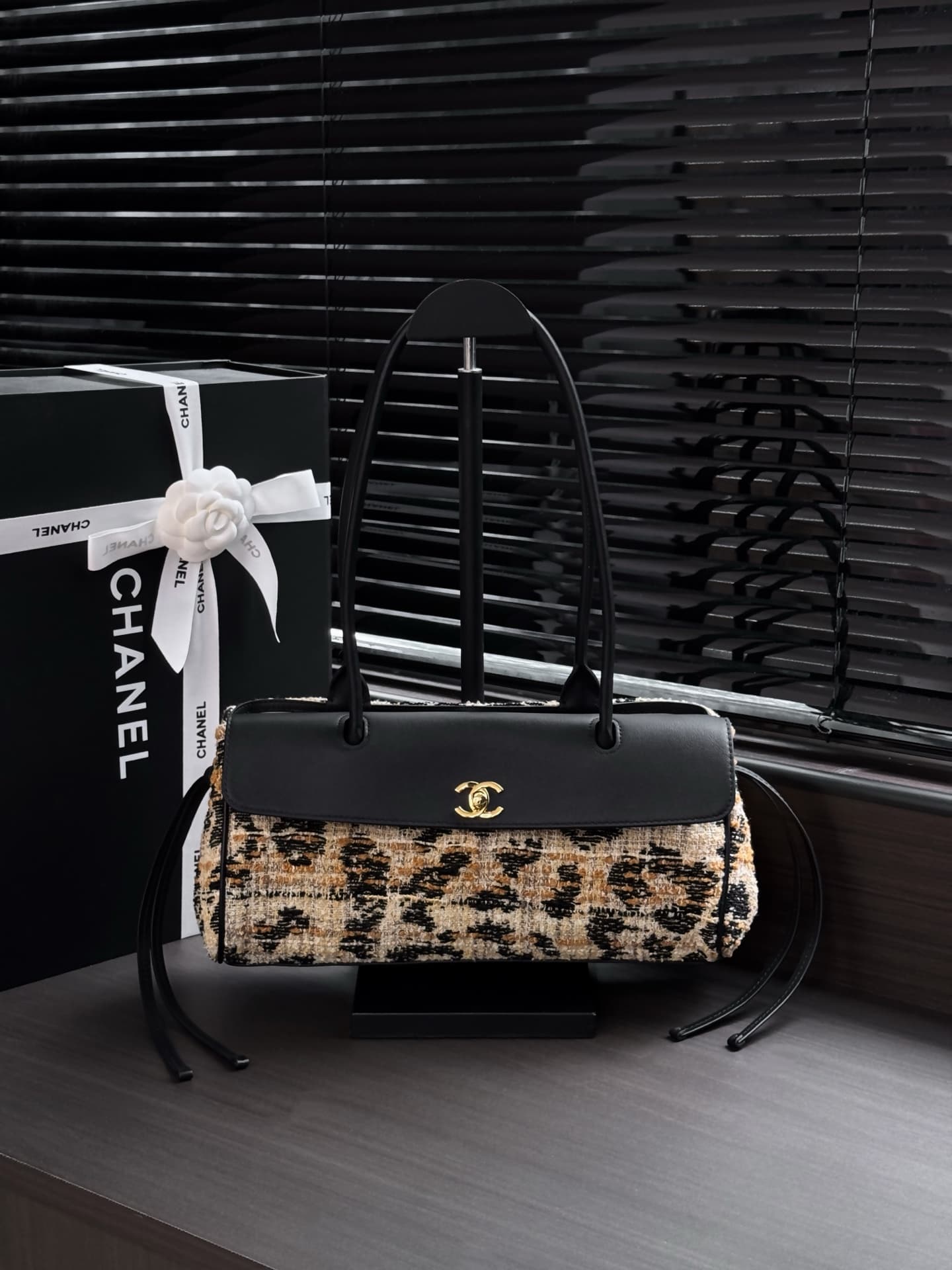 Chanel Shopping Bag Tweed Calfskin & Gold-Tone Metal AS6288 A