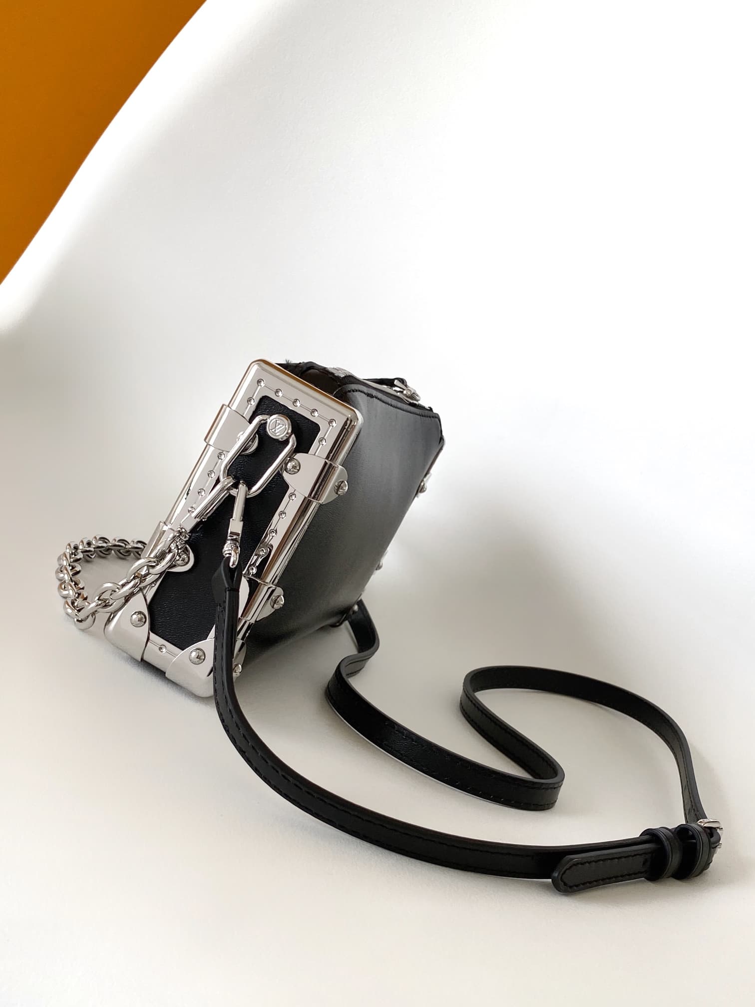 Louis Vuitton Slim Trunk Calf leather M25445 High
