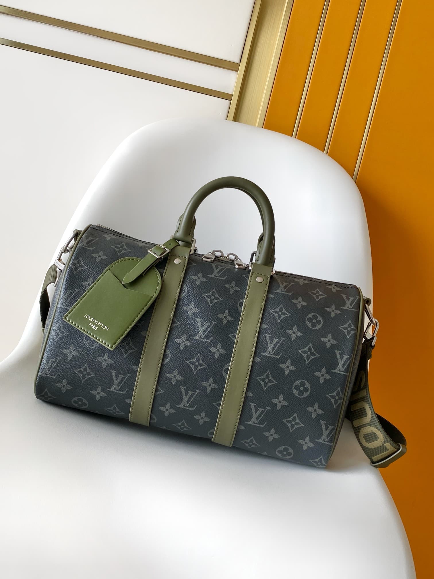 Louis Vuitton Keepall Bandoulière 35 Khaki Green Monogram Eclipse coated canvas M28639 High