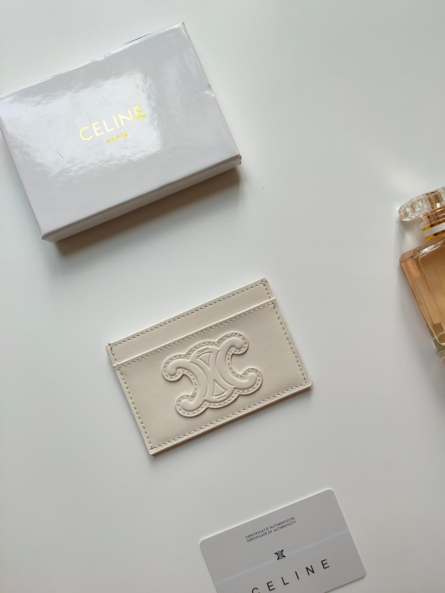 Celine Triomphe card holder in white shiny calfskin leather 10B703 High