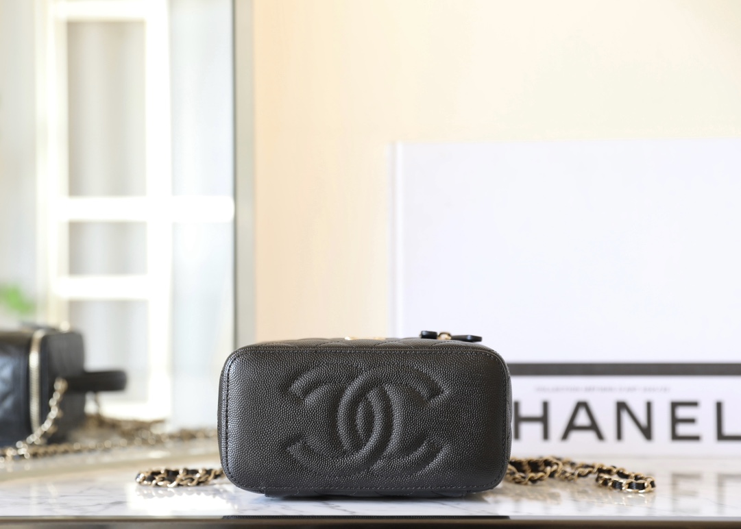 Chanel Handle Box Bag Grained Shiny Calfskin & Gold-Tone Metal TOP