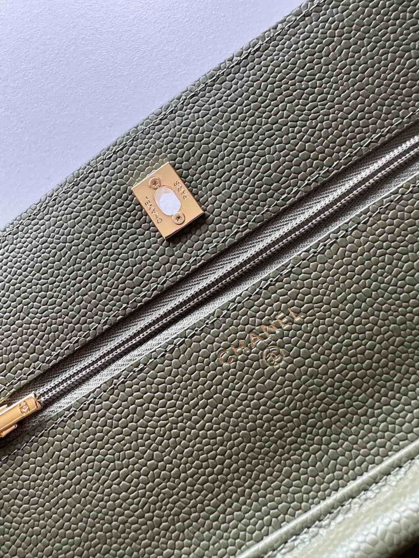 Chanel Classic Wallet on Chain Grained Shiny Calfskin & Gold-Tone Metal AP4241 Dark Green High