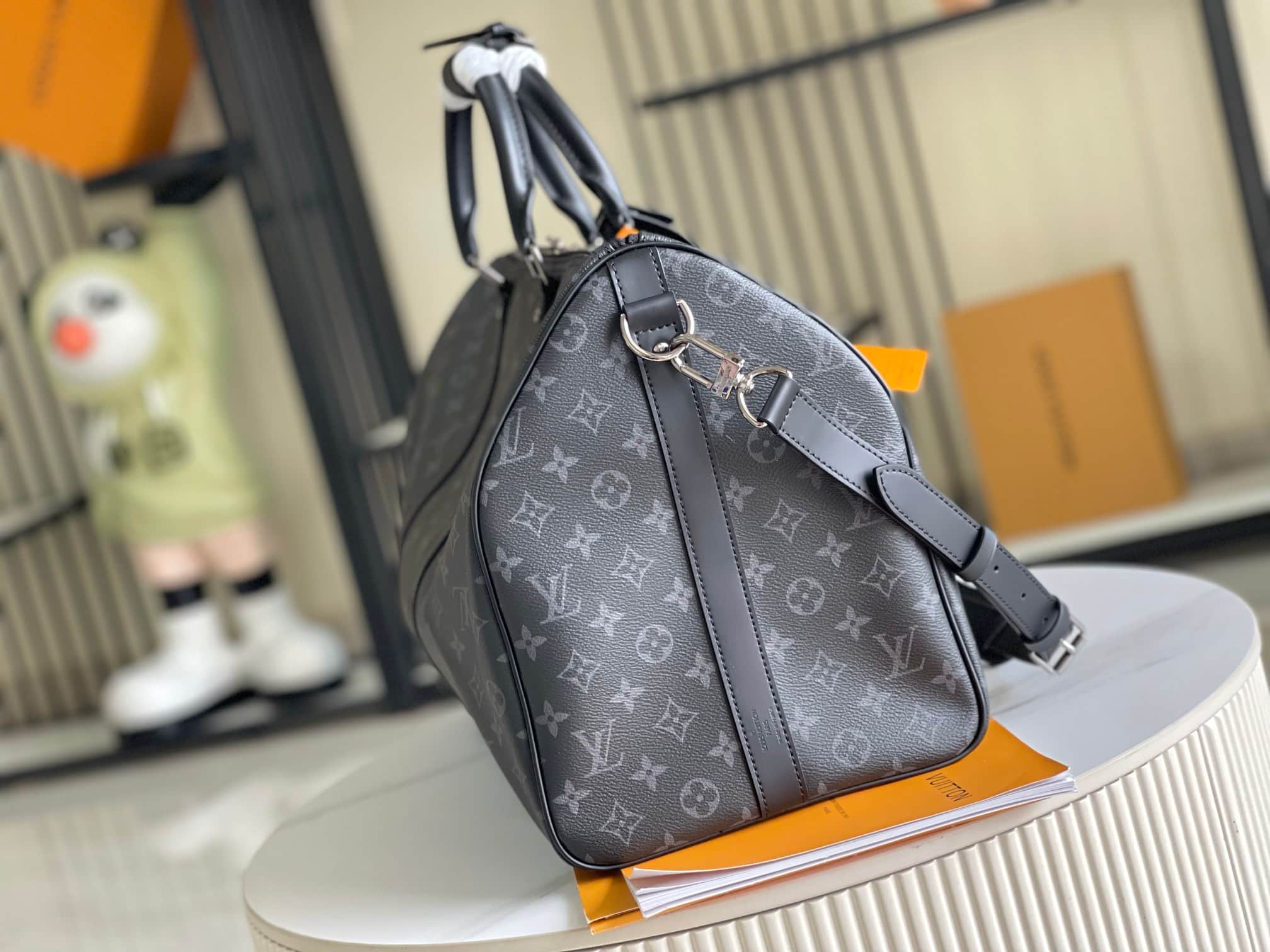 Louis Vuitton Keepall Bandoulière 50 Monogram Eclipse coated canvas M14202 TOP