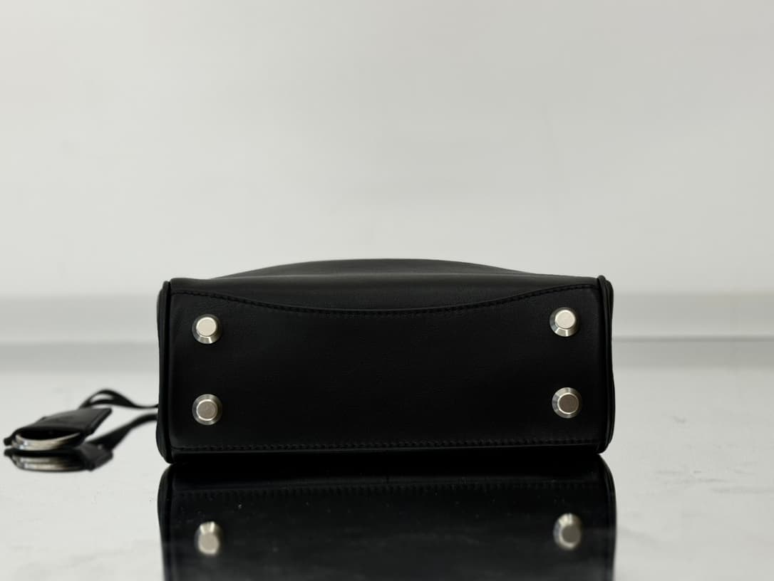 Balenciaga Rodeo Mini Bag in Black Leather With Silver-Tone Metal TOP