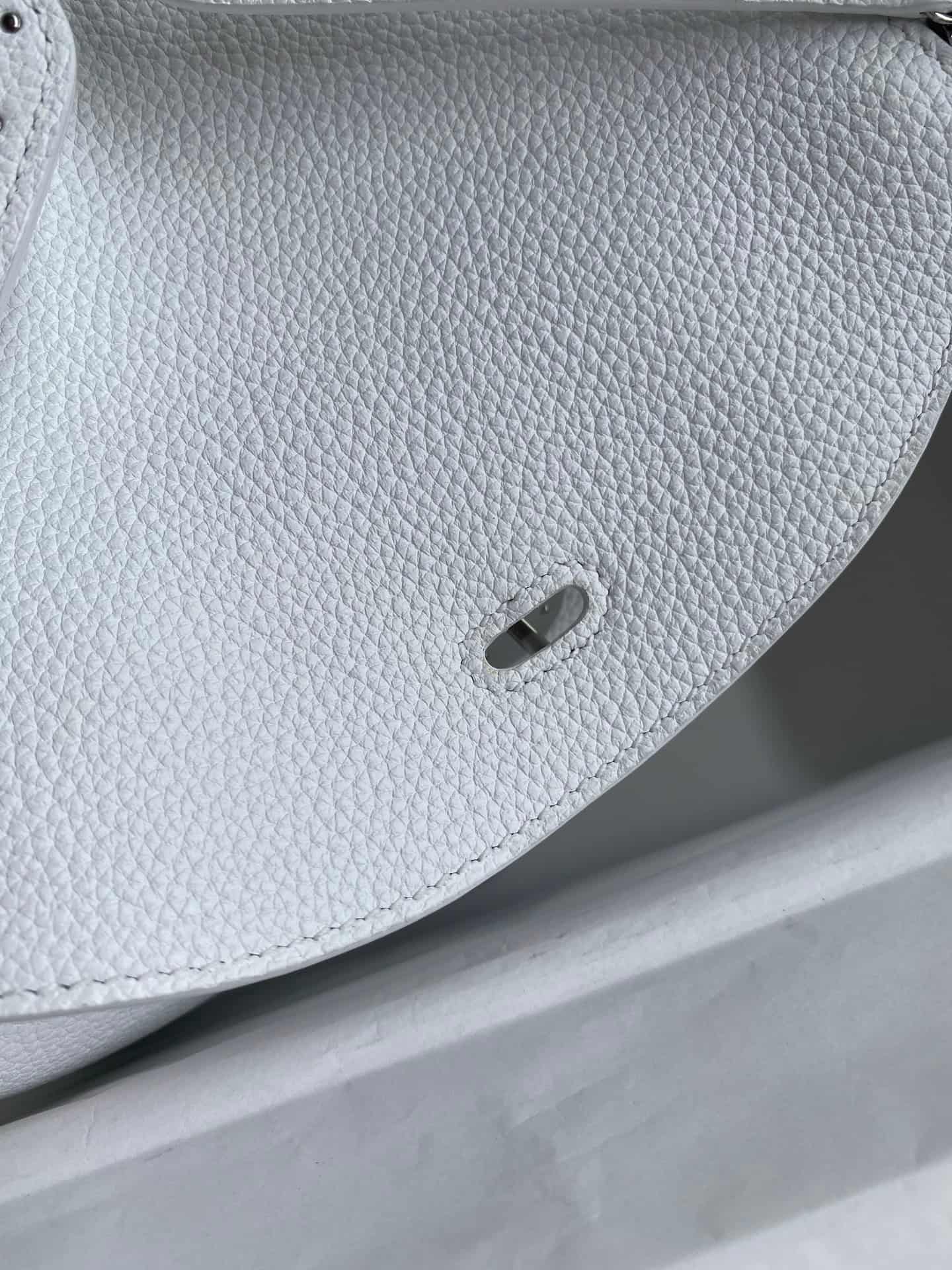 Hermes Lindy 19/26cm Bag Clemence Leather In Blanc Silver-Metal WAX High Customizing Style