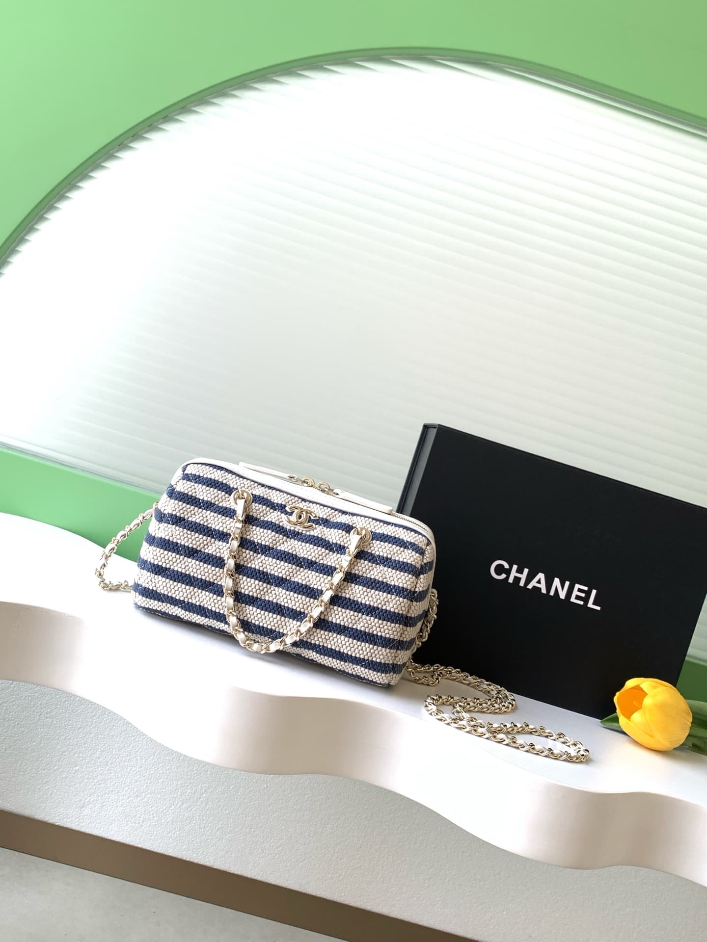Chanel Clutch with Chain Printed Fabric & Gold-Tone Metal Beige & Light Blue AP4986 A