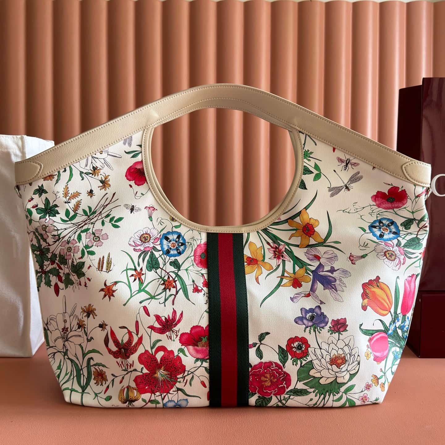 Gucci Giglio Flora large tote bag white and multicolor Flora net 853971 High