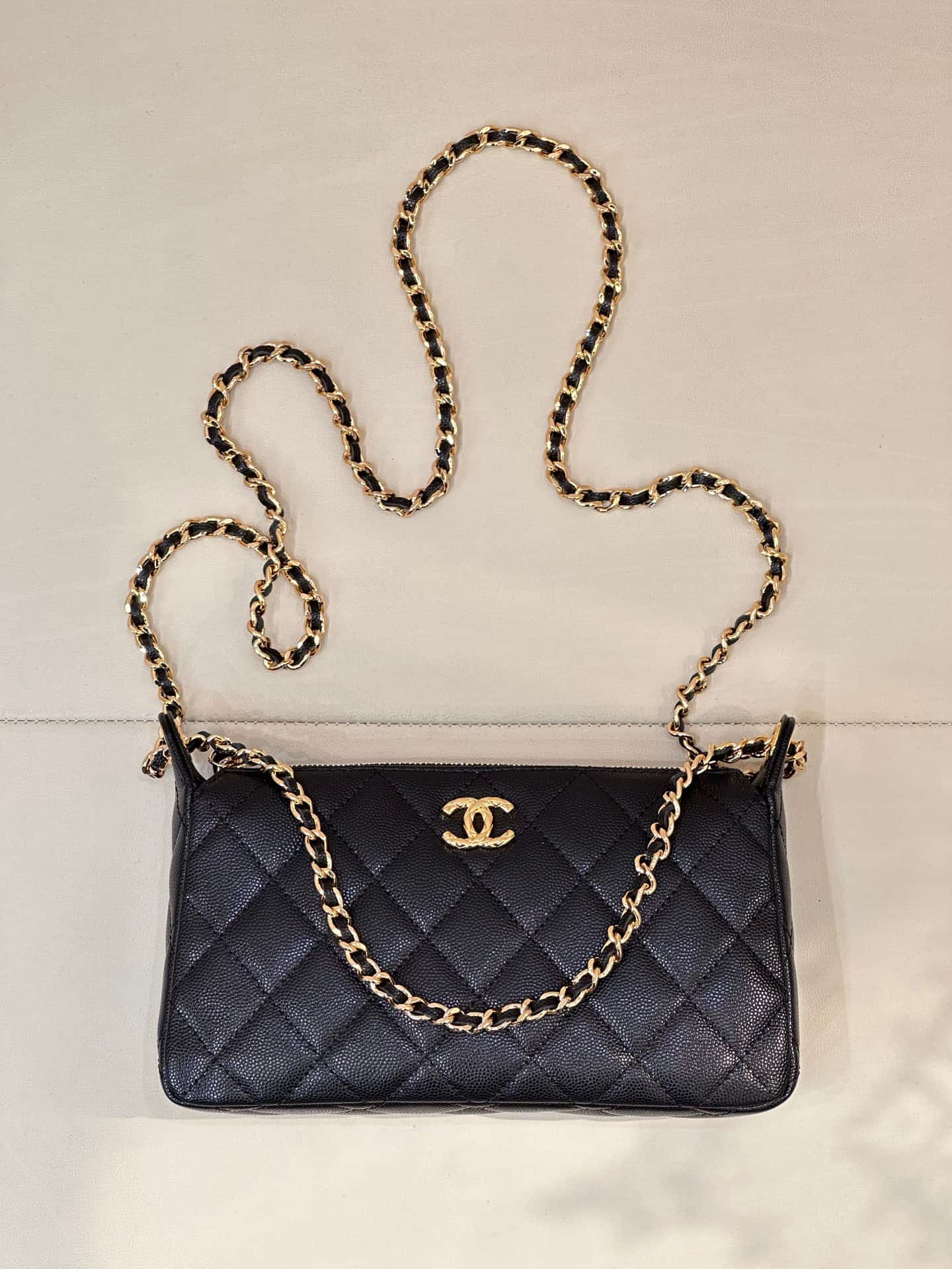 Chanel Hobo Bag Grained Calfskin & Gold-tone Metal Black AP5023 TOP