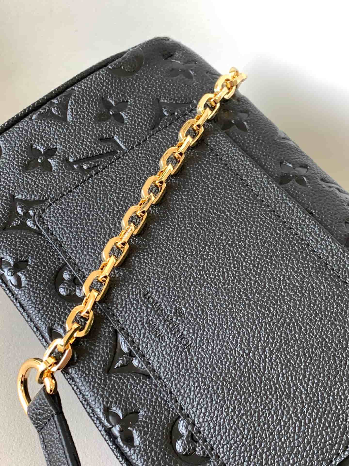 Louis Vuitton Marceau Black Embossed grained cowhide leather M46200 High