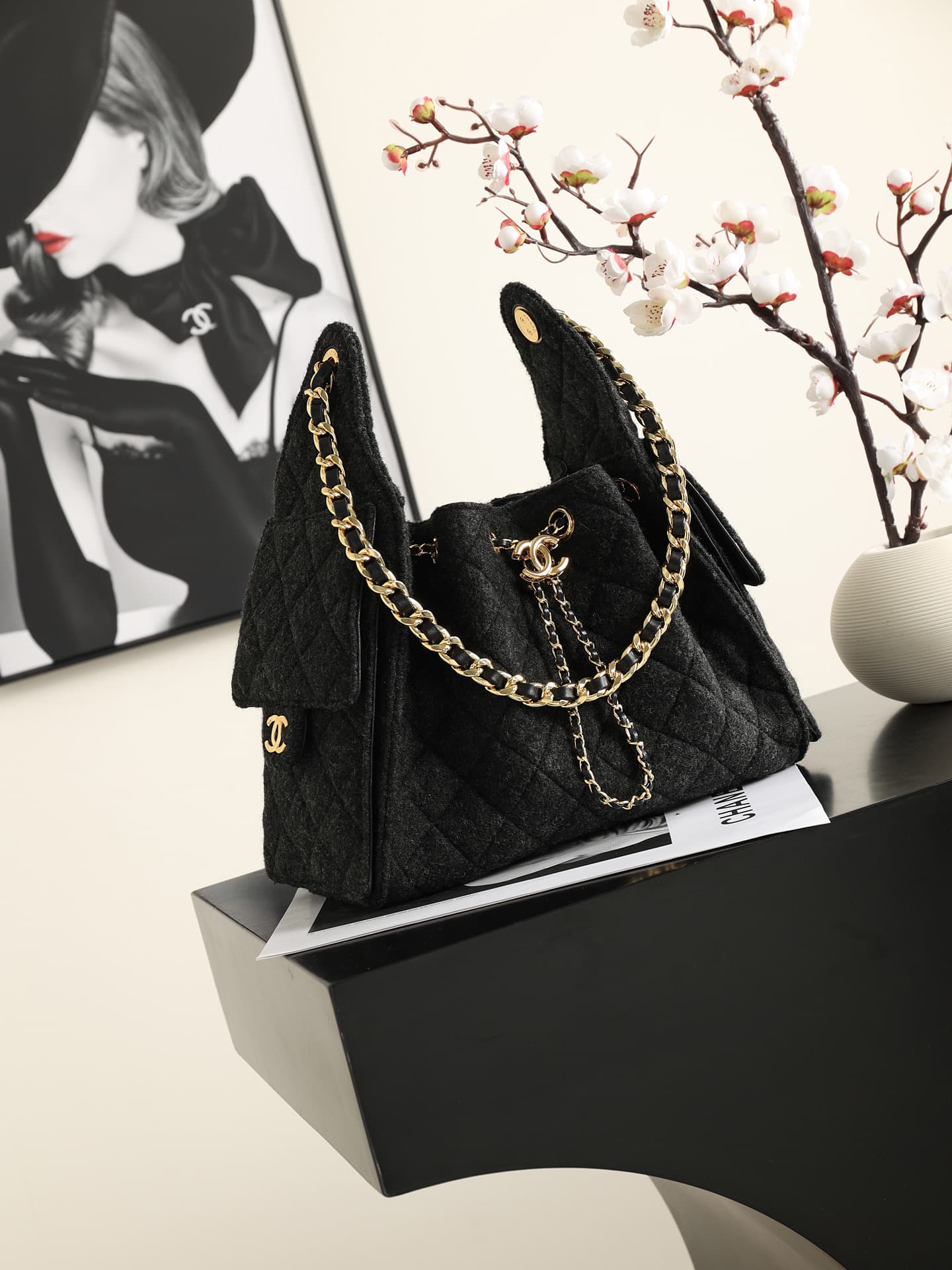 Chanel 25 Small Hobo handbag AS5293 Felt & Gold-Tone Metal Black A