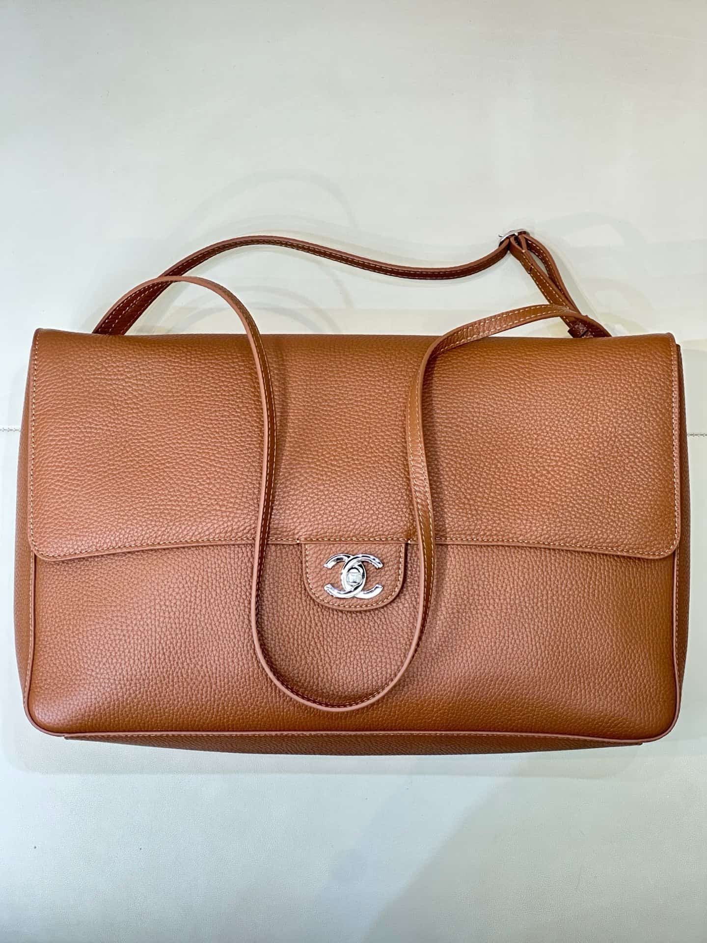 Chanel Maxi Flapbag Grained Calfskin & Silver Metal Caramel AS6233 TOP