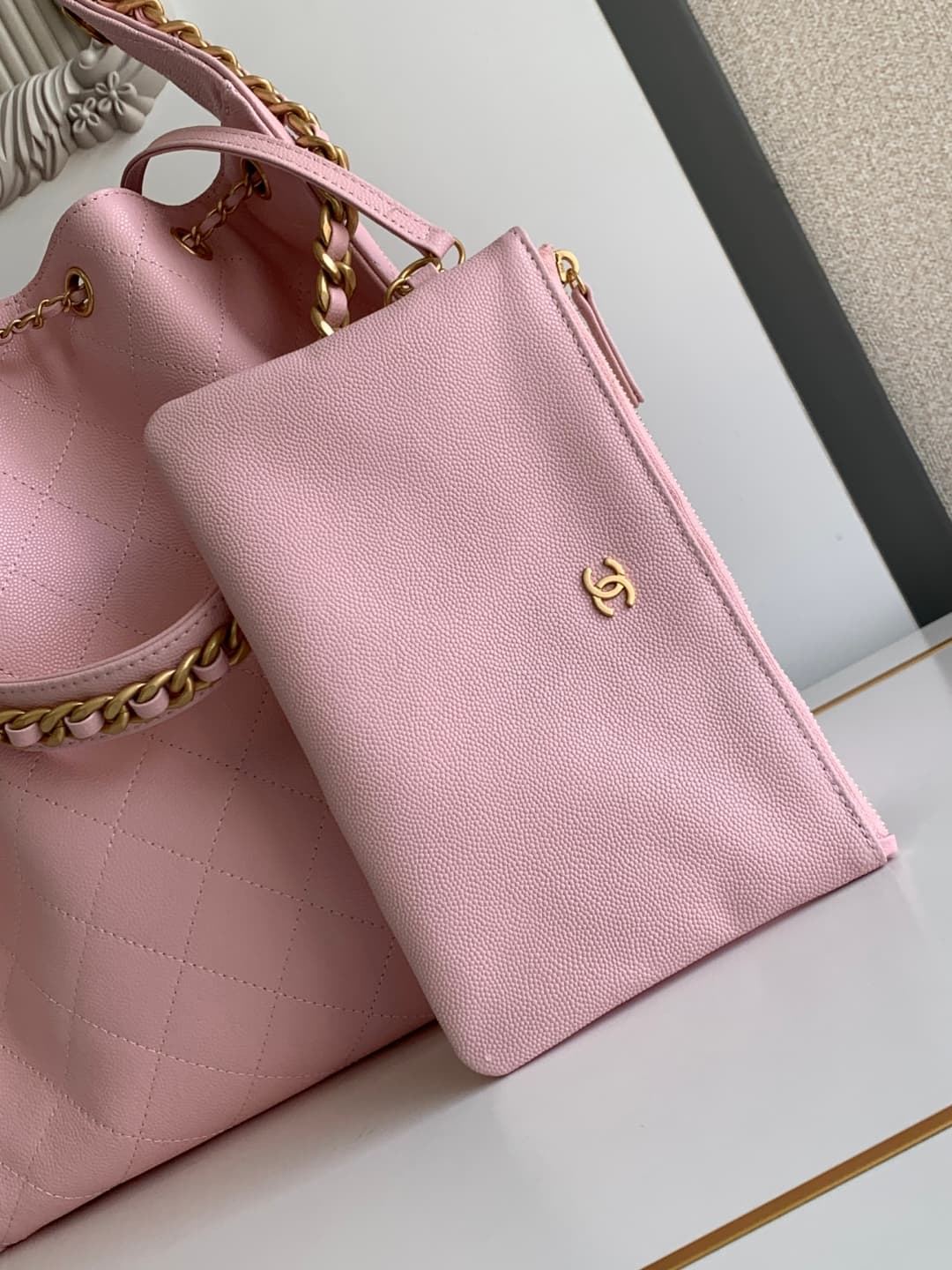Chanel 25 Medium Hobo Medium handbag AS5311 Grained Calfskin & Gold-tone Metal Pink A