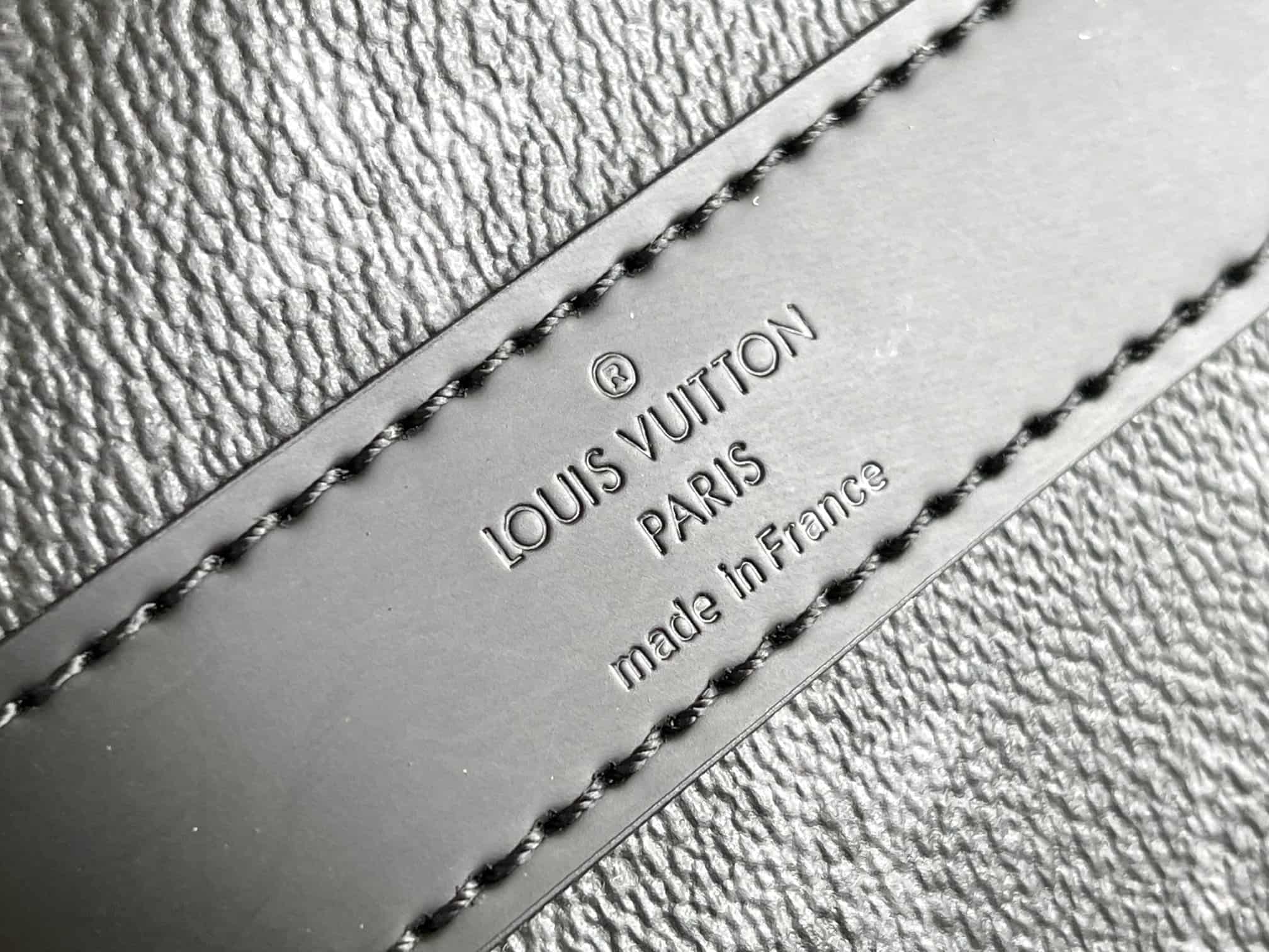 Louis Vuitton Keepall Bandoulière 50 Monogram Eclipse coated canvas M14202 TOP