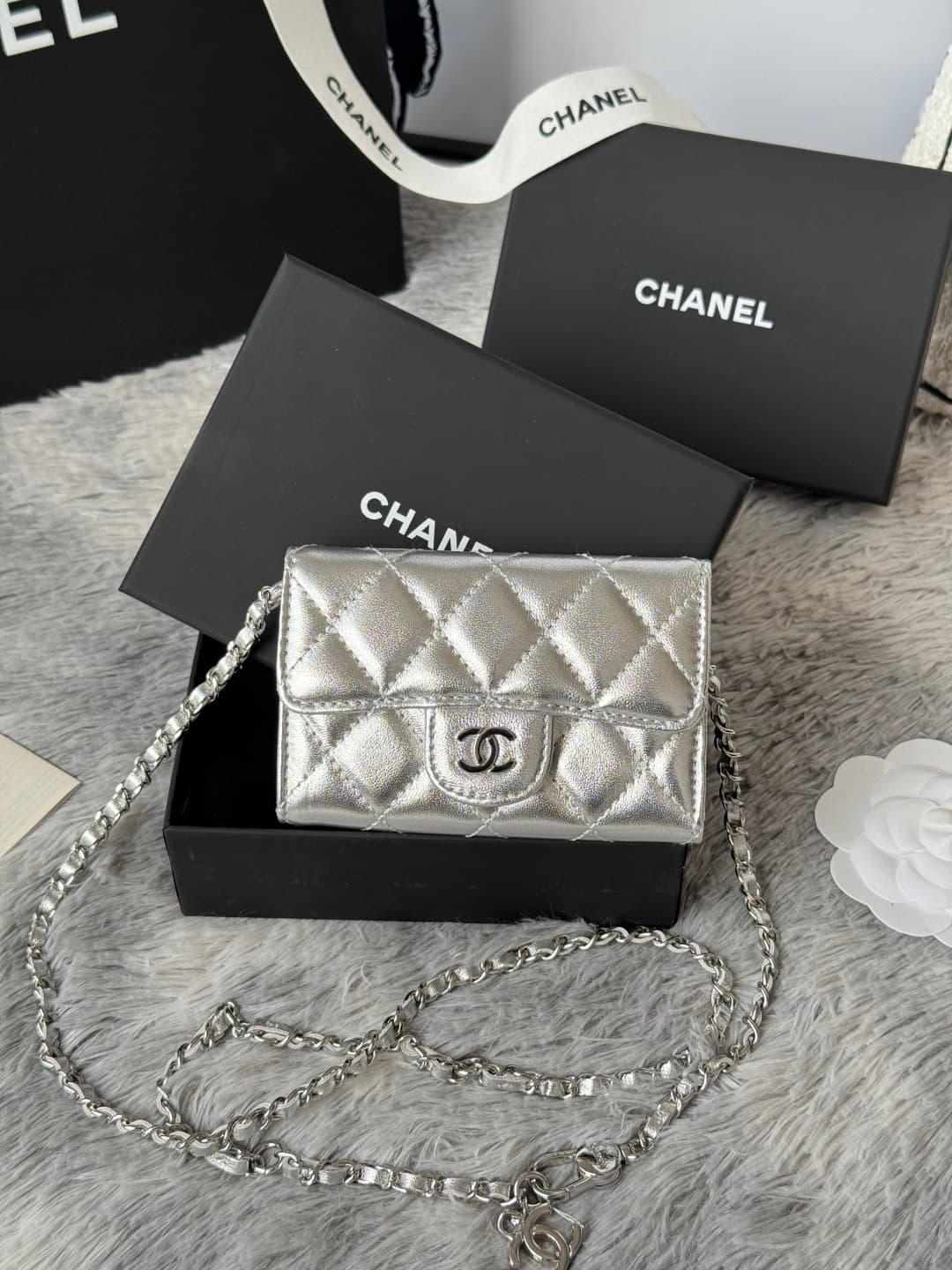 Chanel Classic Flap Wallet AP0238 A