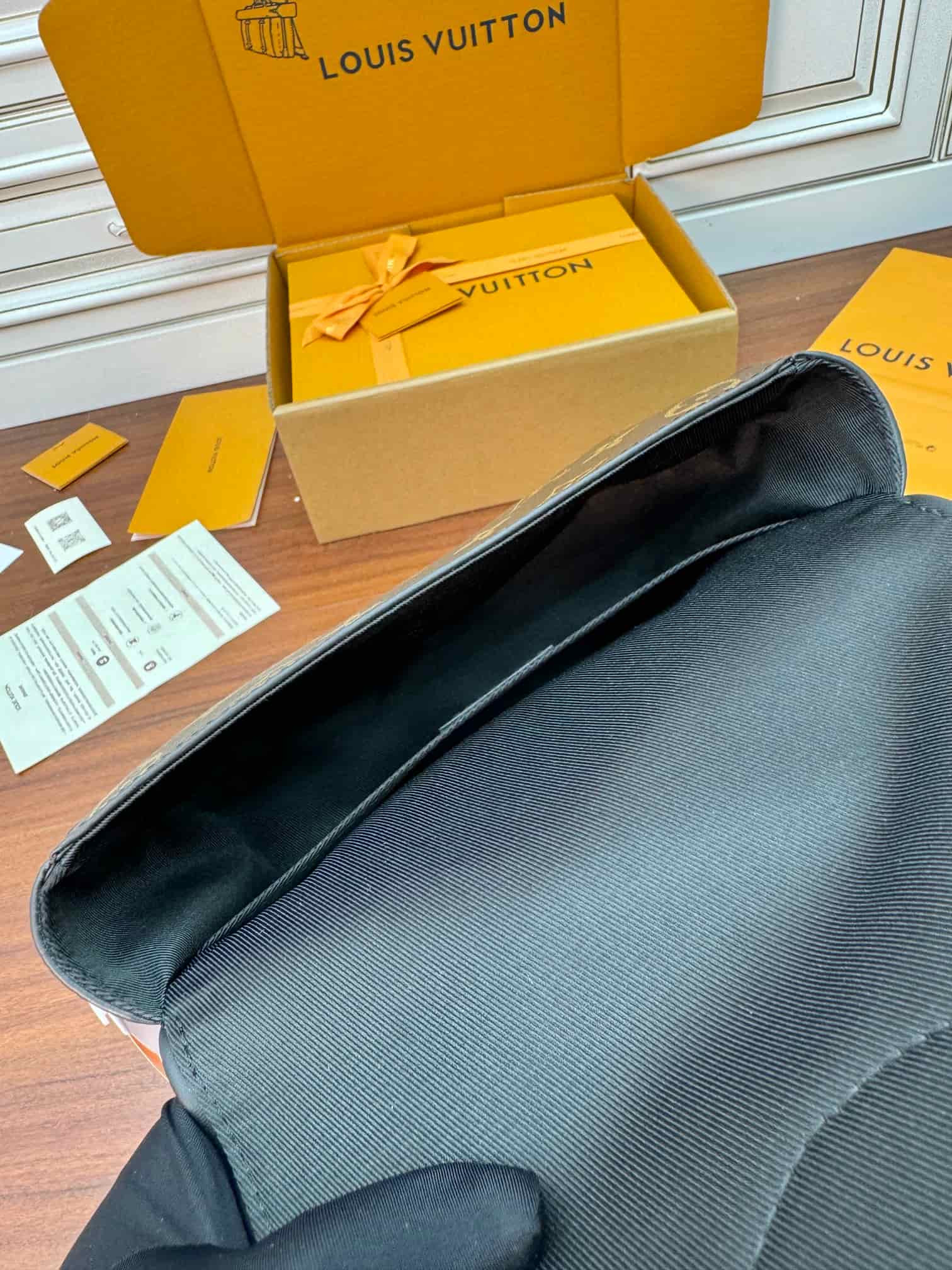 Louis Vuitton Montsouris Messenger PM Monogram Macassar coated canvas M47060 TOP