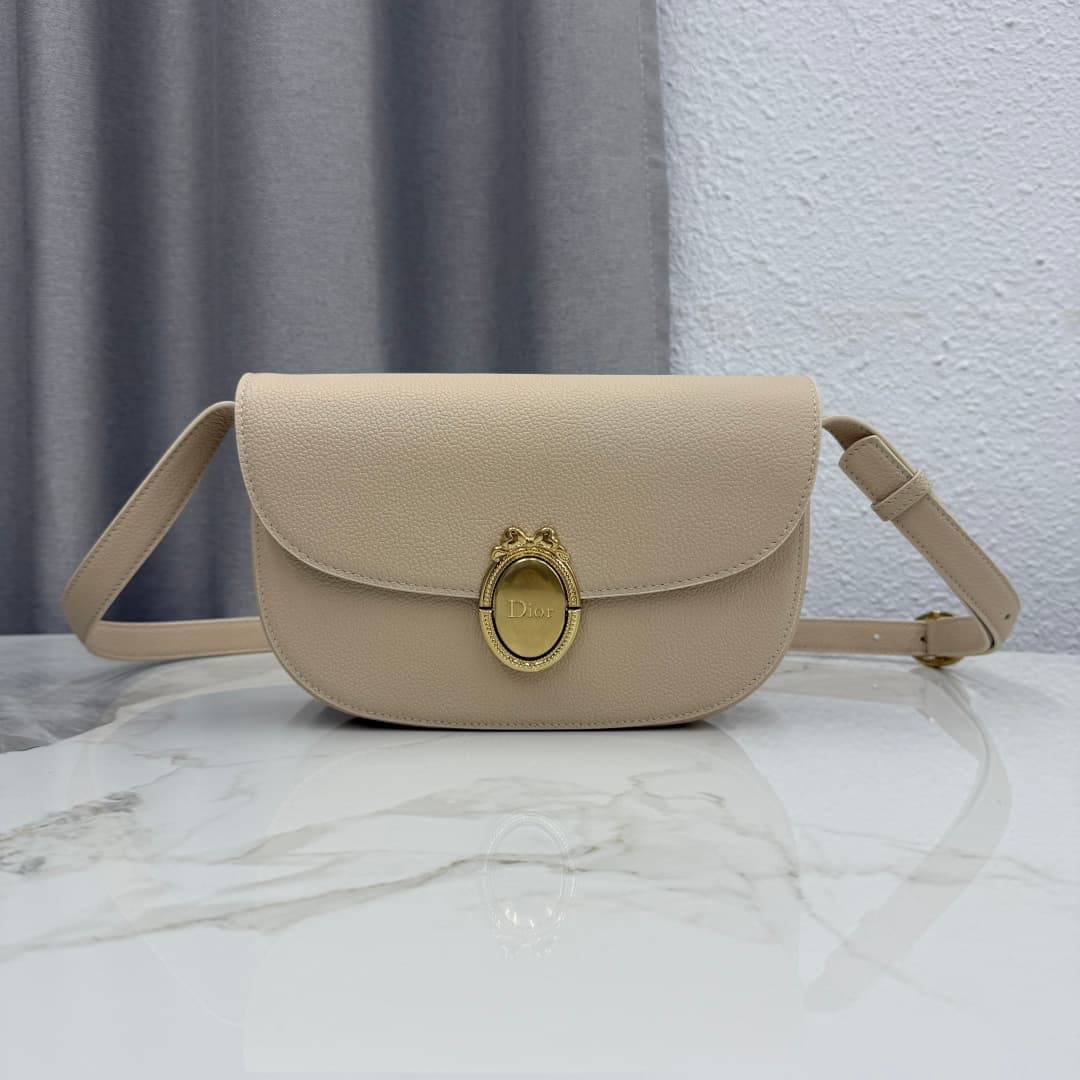 Dior Médaillon Flap Bag Beige Grained Calfskin M3920 High