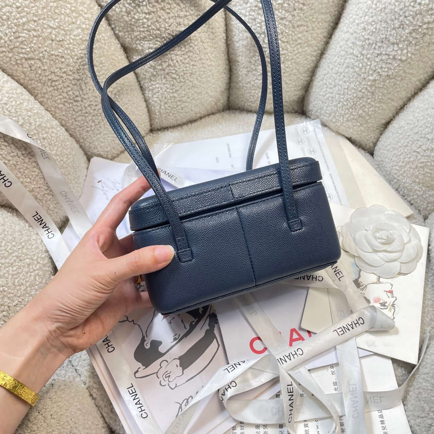 Chanel Long Vanity with Leather Strap Grained Shiny Calfskin & Gold-Tone Metal Navy Blue AP5067 A