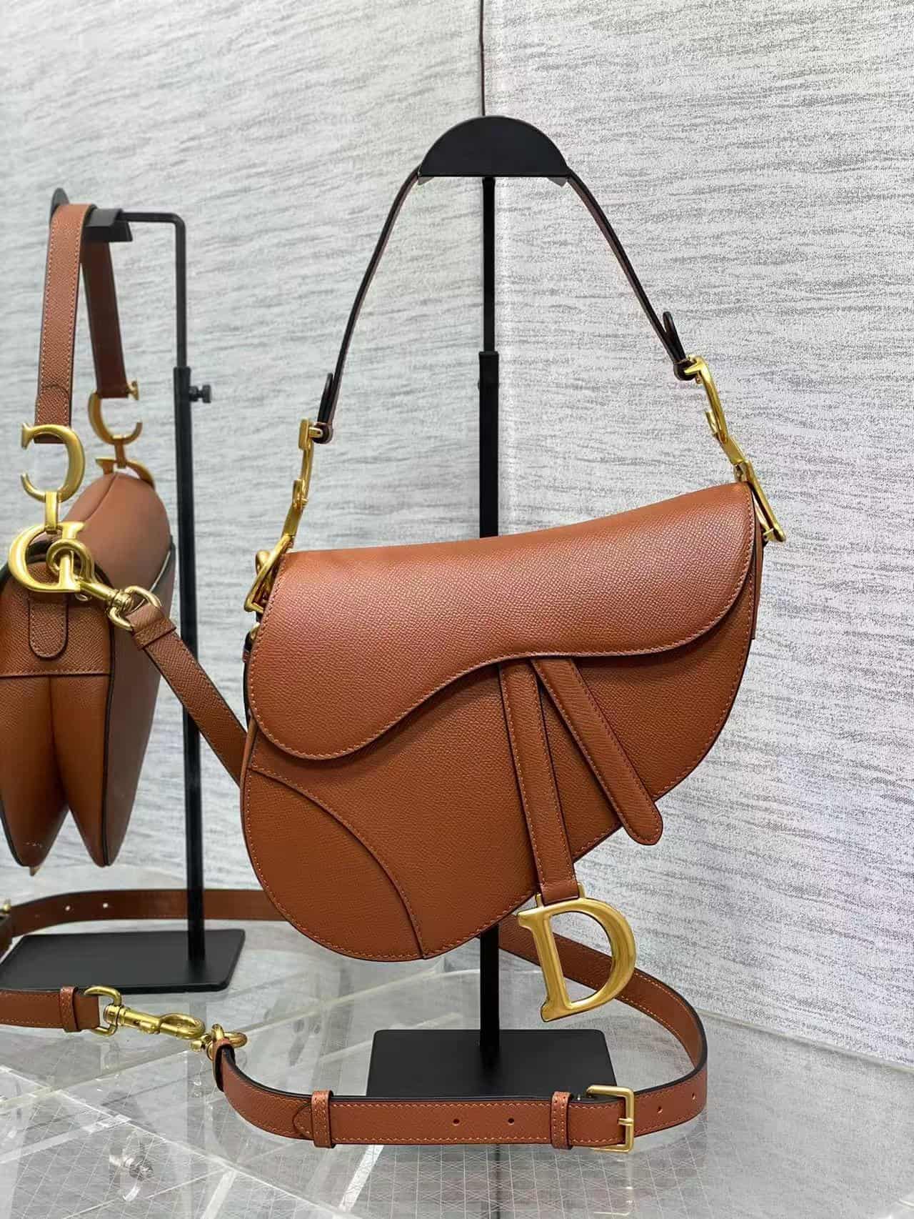 SADDLE BAG Grained Calfskin Caramel High