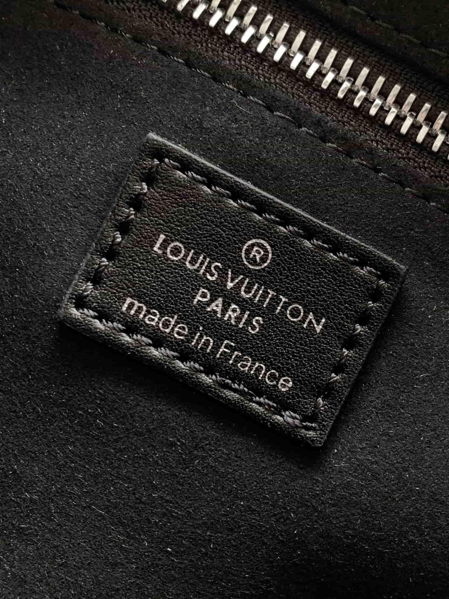 Louis Vuitton CarryAll Vibe BB Lambskin M12888 Black High