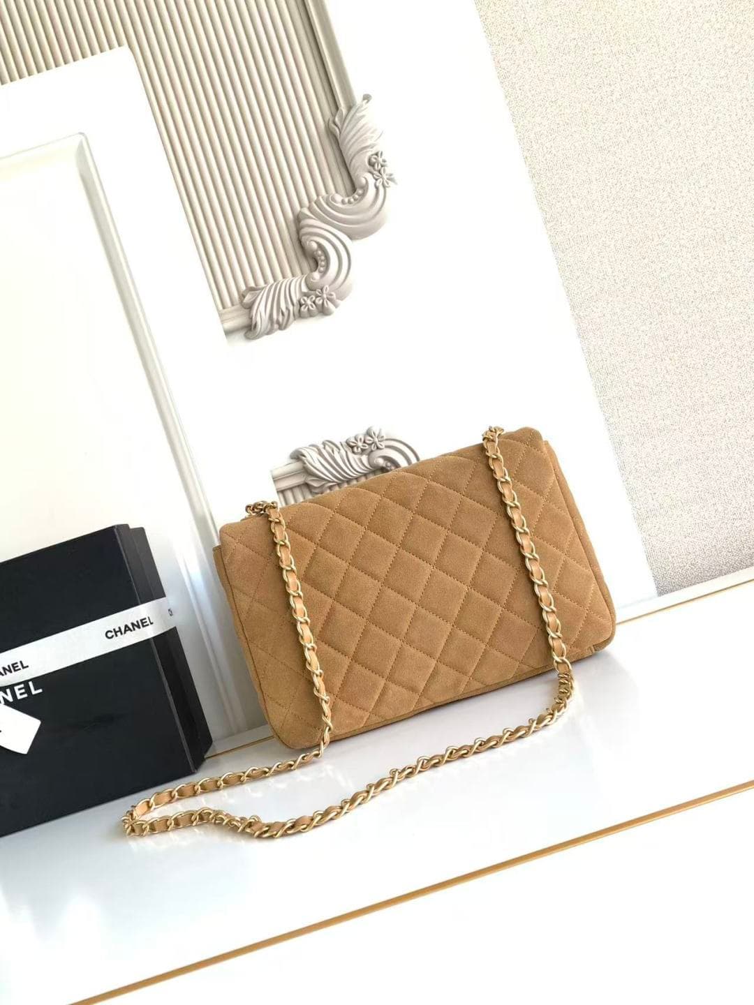 Chanel Classic Flap bag in Brown Suede & Gold-Tone Metal AS5987 A