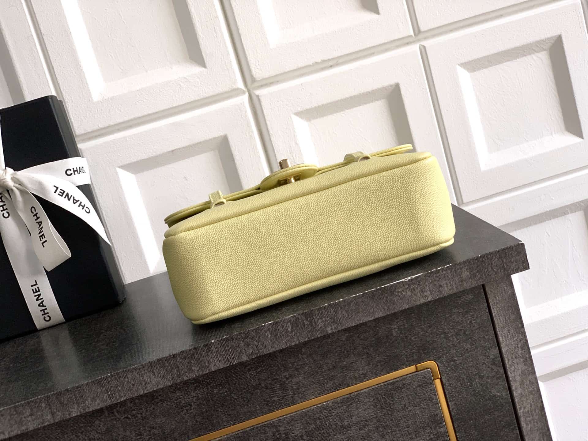 Chanel Clutch with Leather Strap Grained Shiny Calfskin & Gold-Tone Metal Yellow  5809 High