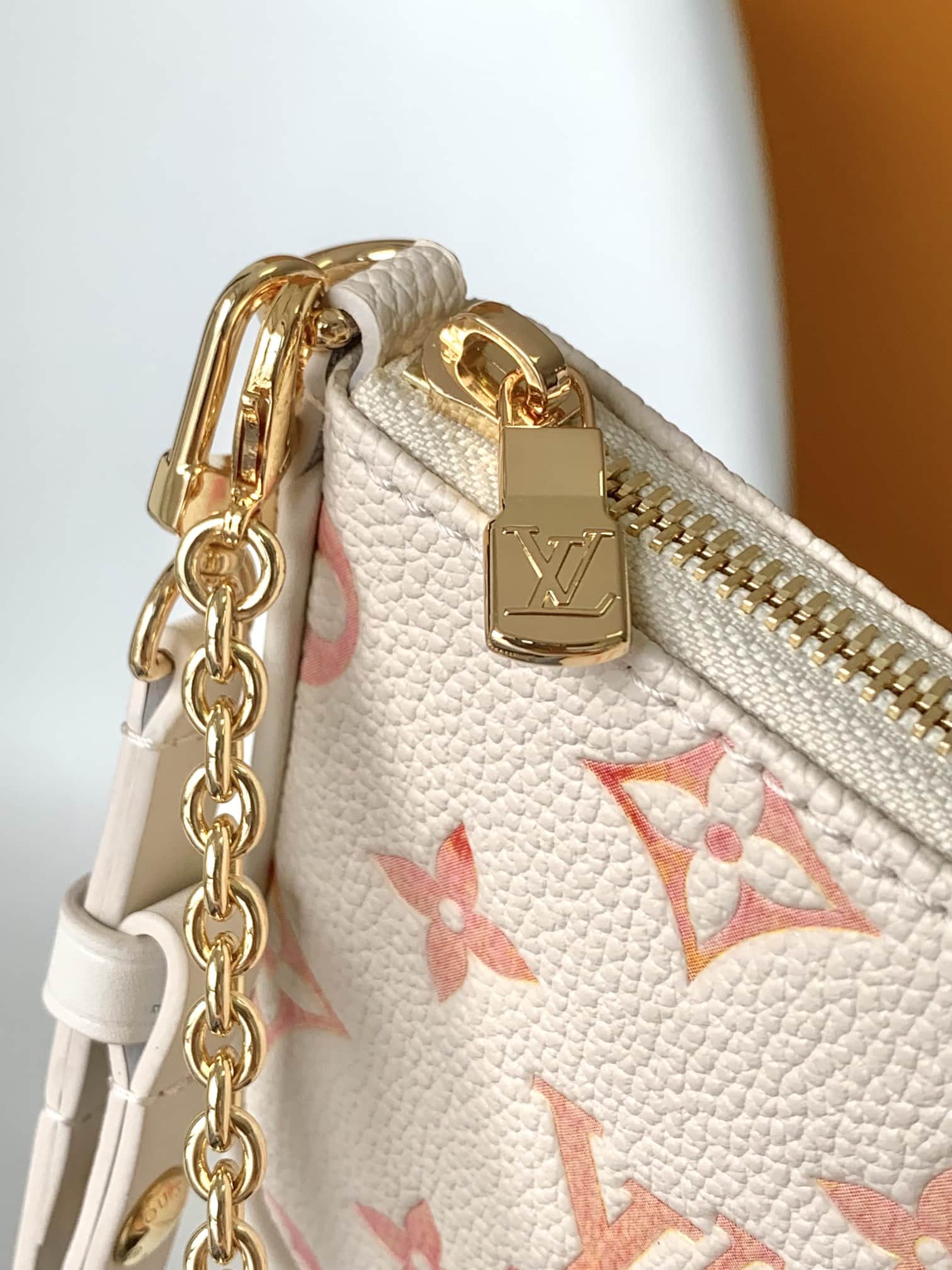 Louis Vuitton EASY POUCH ON STRAP Monogram Empreinte Leather M83448 High