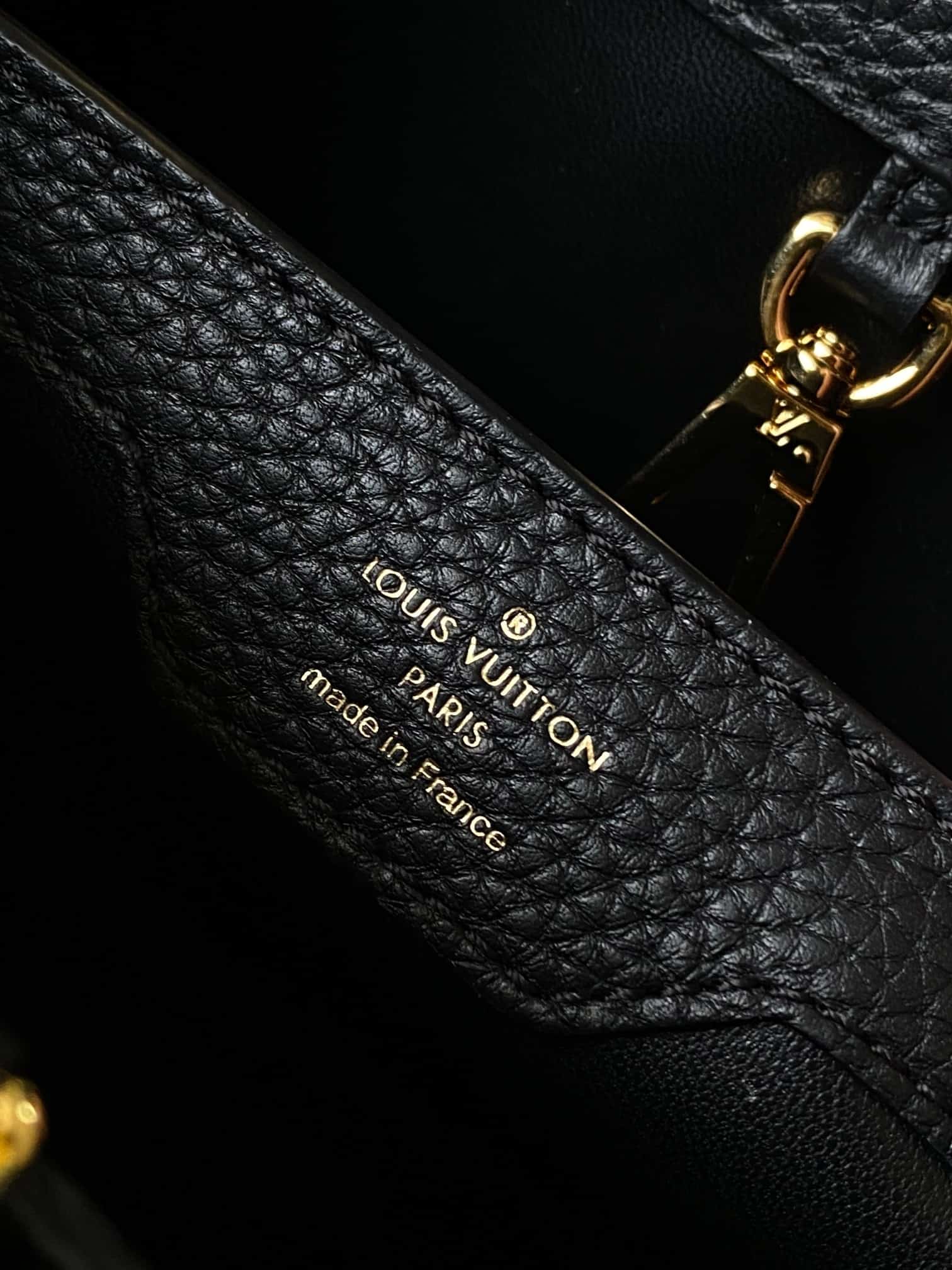 Louis Vuitton Capucines BB Taurillon Leather M24698 Black Top