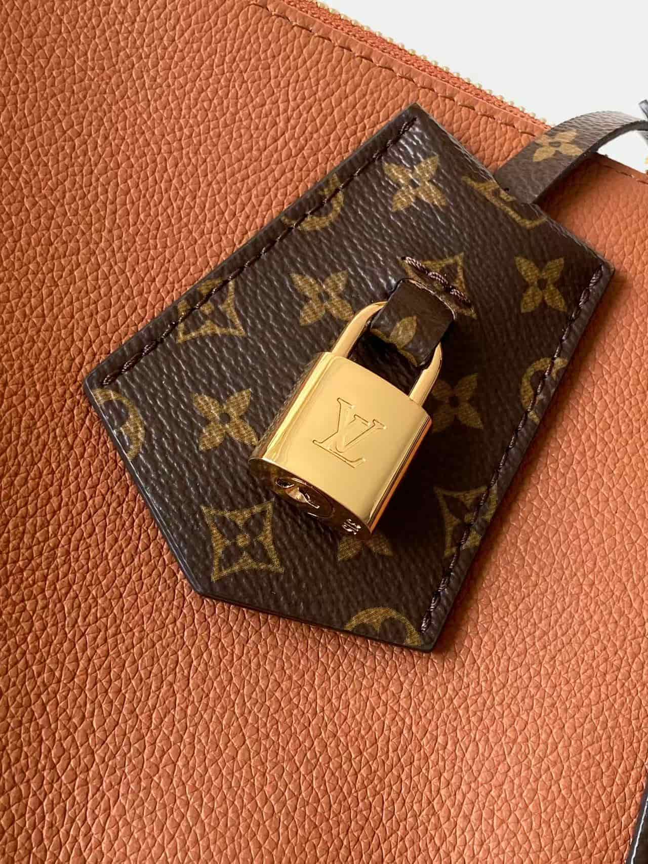 Louis Vuitton Express PM Cognac Calfskin M29428 High