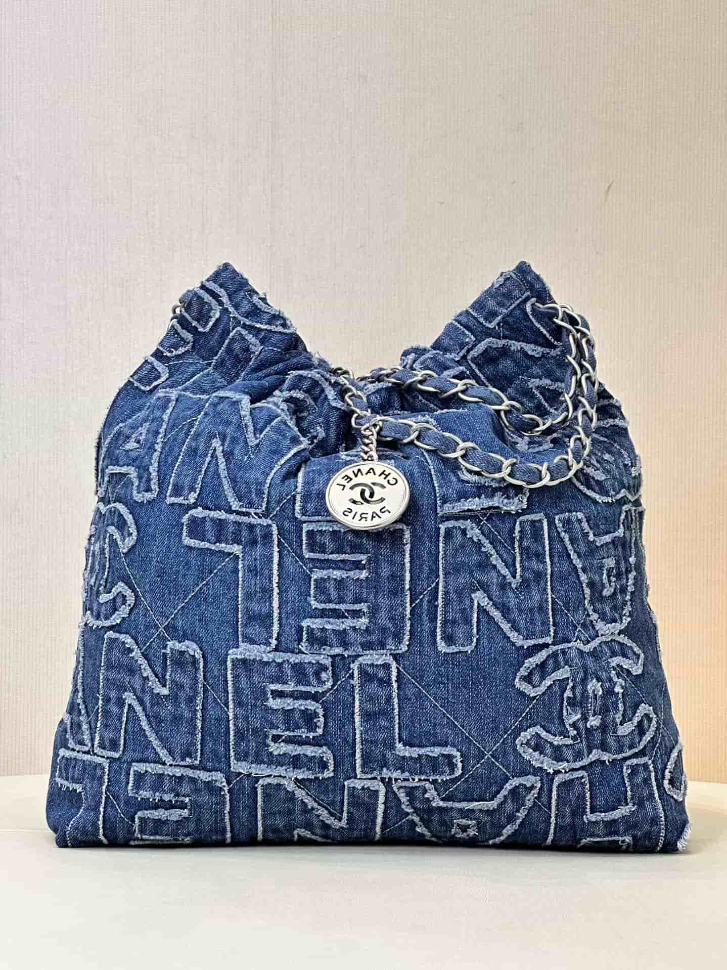 Chanel 22 Small handbag Washed denim & silver-tone metal AS3260 Blue  TOP