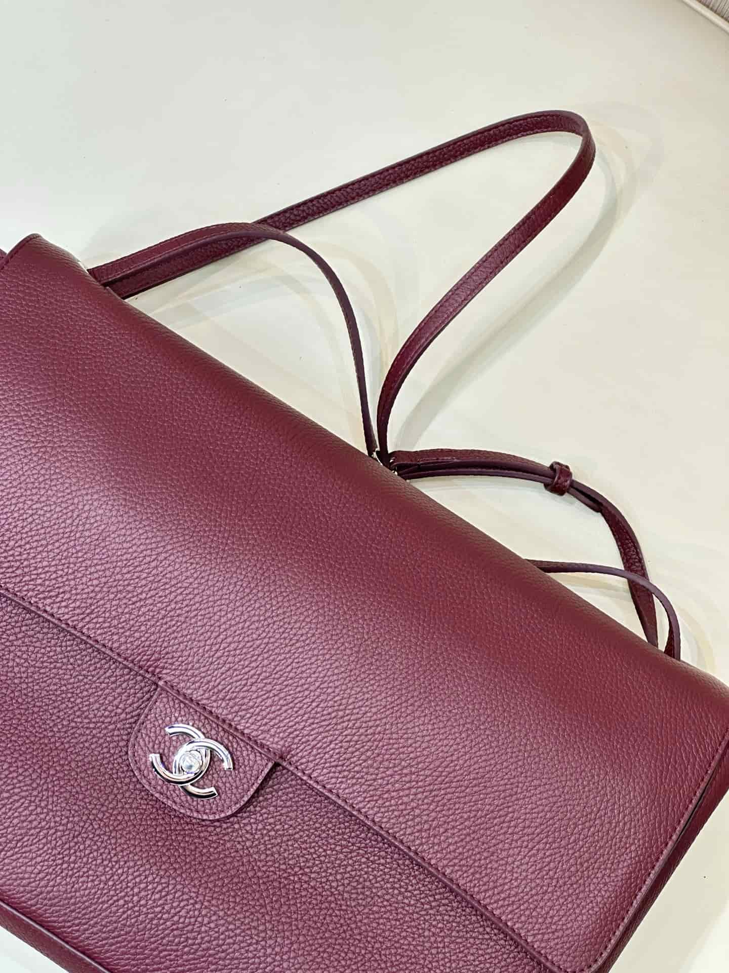 Chanel Maxi Flapbag Grained Calfskin & Silver Metal Claret AS6233 TOP