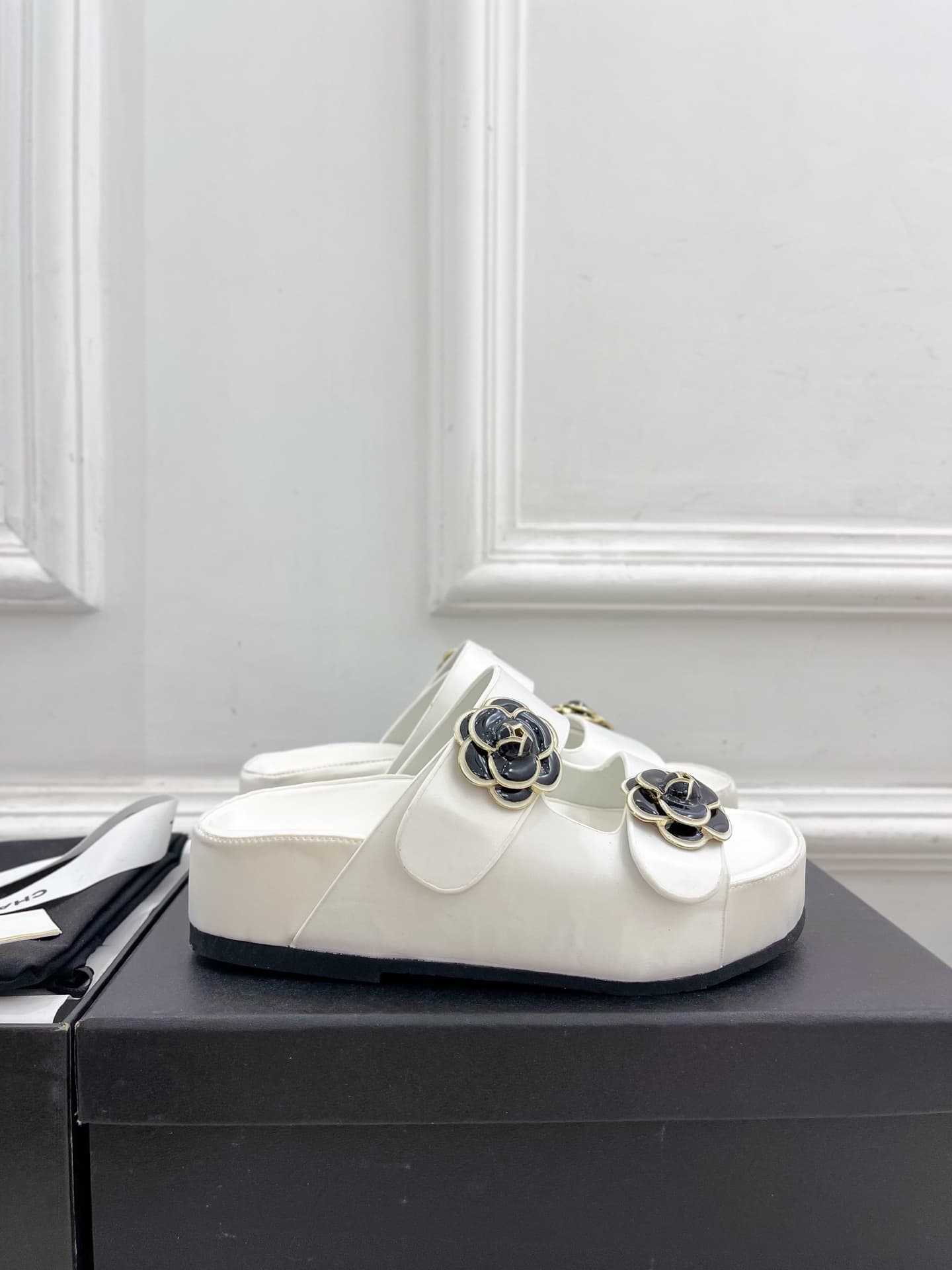 Chanel Sandal Women