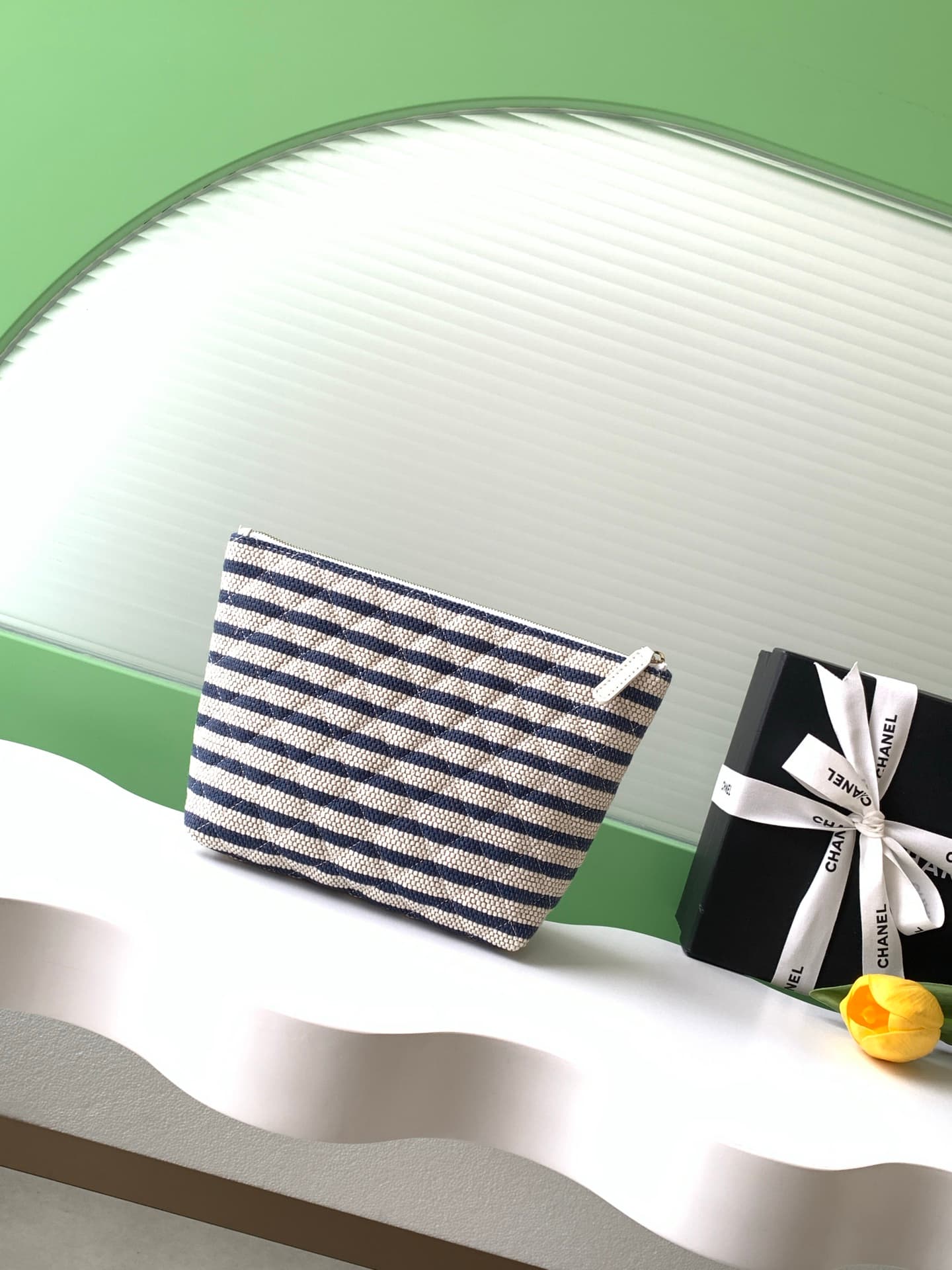 Chanel Zipped Case Printed Fabric & Gold-Tone Metal Blue & White AS4989 A