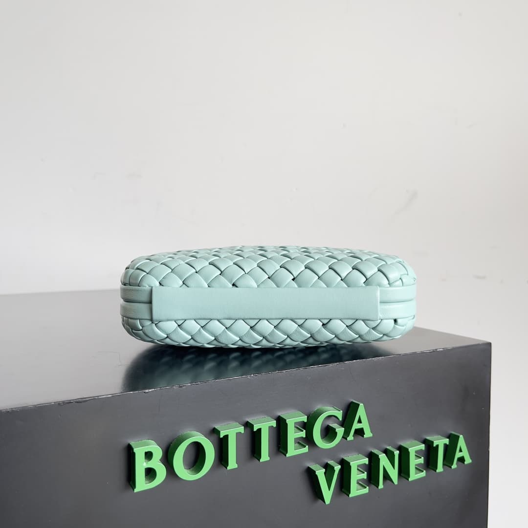 BV Knot Minaudière Clutch Lambskin Top
